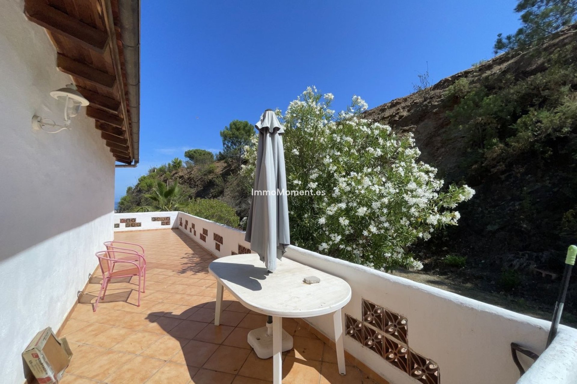 Resale - Detached villa - Estepona - Estepona Centro