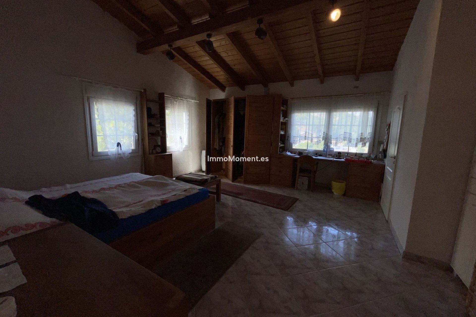Resale - Detached villa - Estepona - Estepona Centro