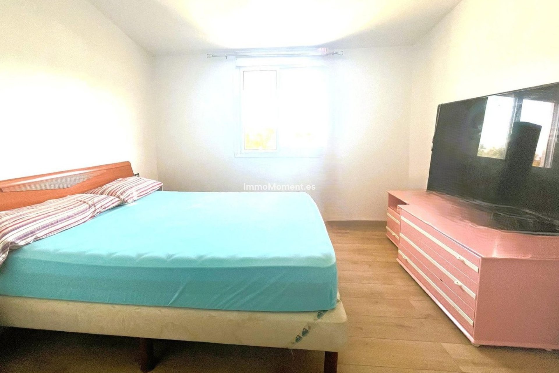 Resale - Detached villa - Estepona - Estepona Centro