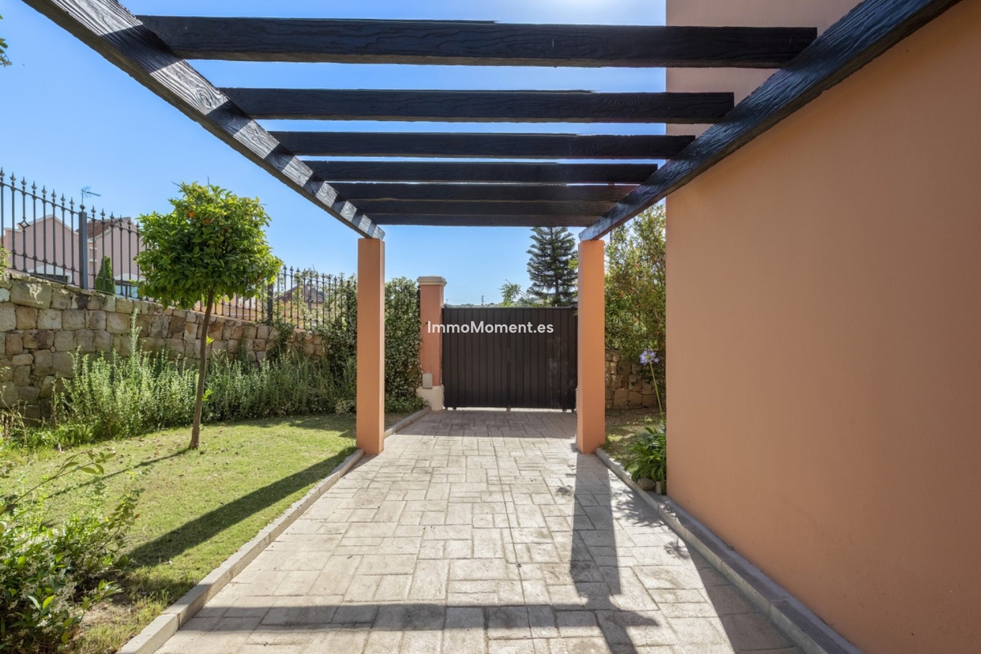 Resale - Detached villa - Estepona - Estepona Centro