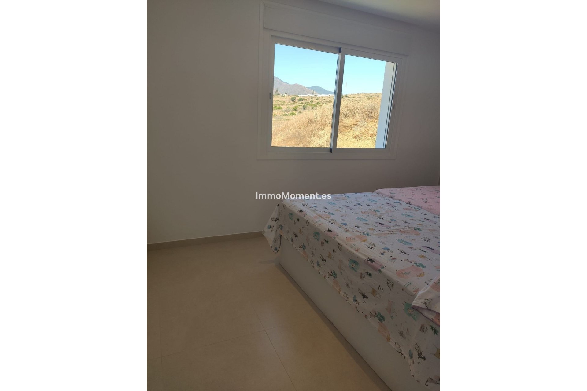 Resale - Detached villa - Estepona - Estepona Centro