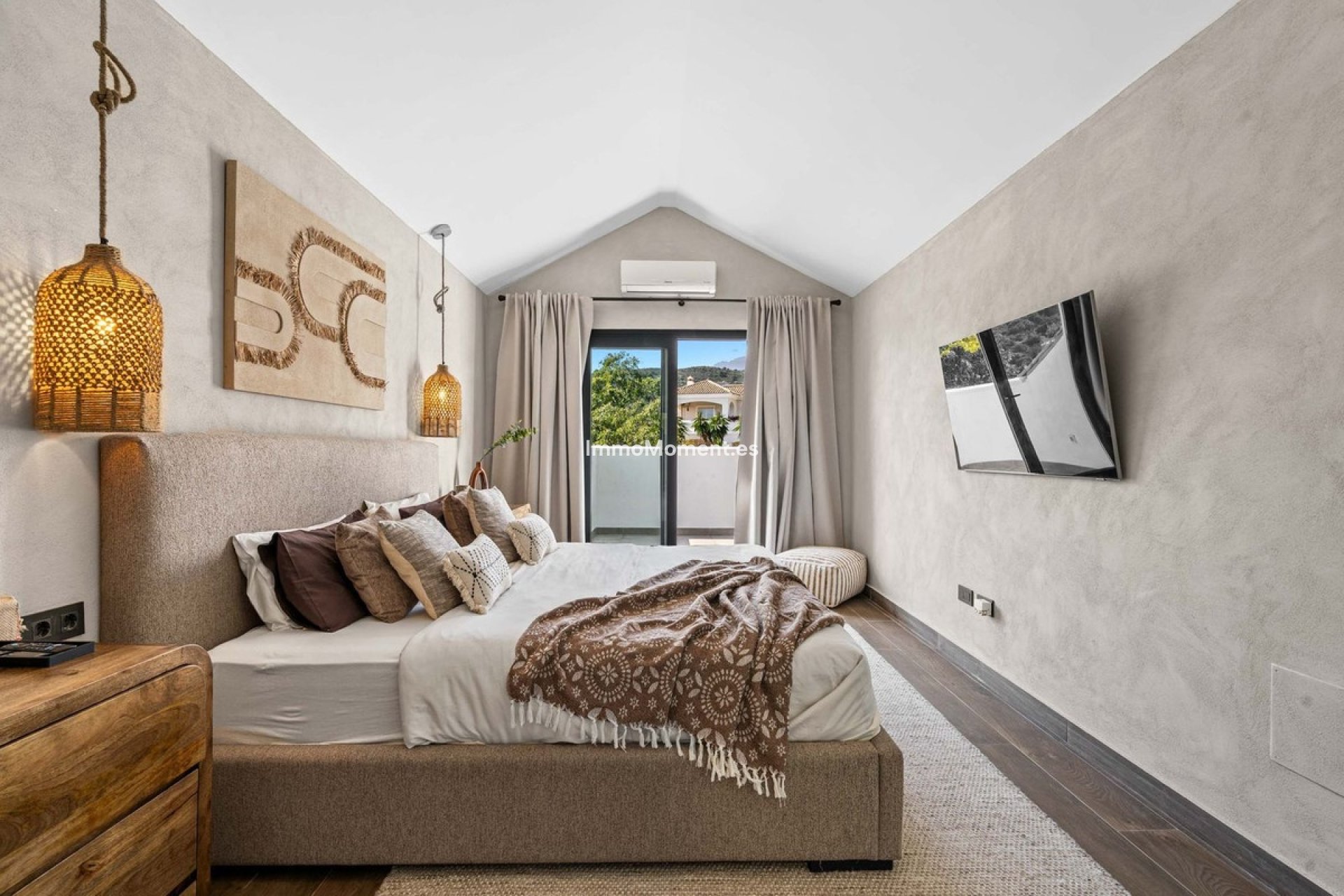 Resale - Detached villa - Estepona - Estepona Centro