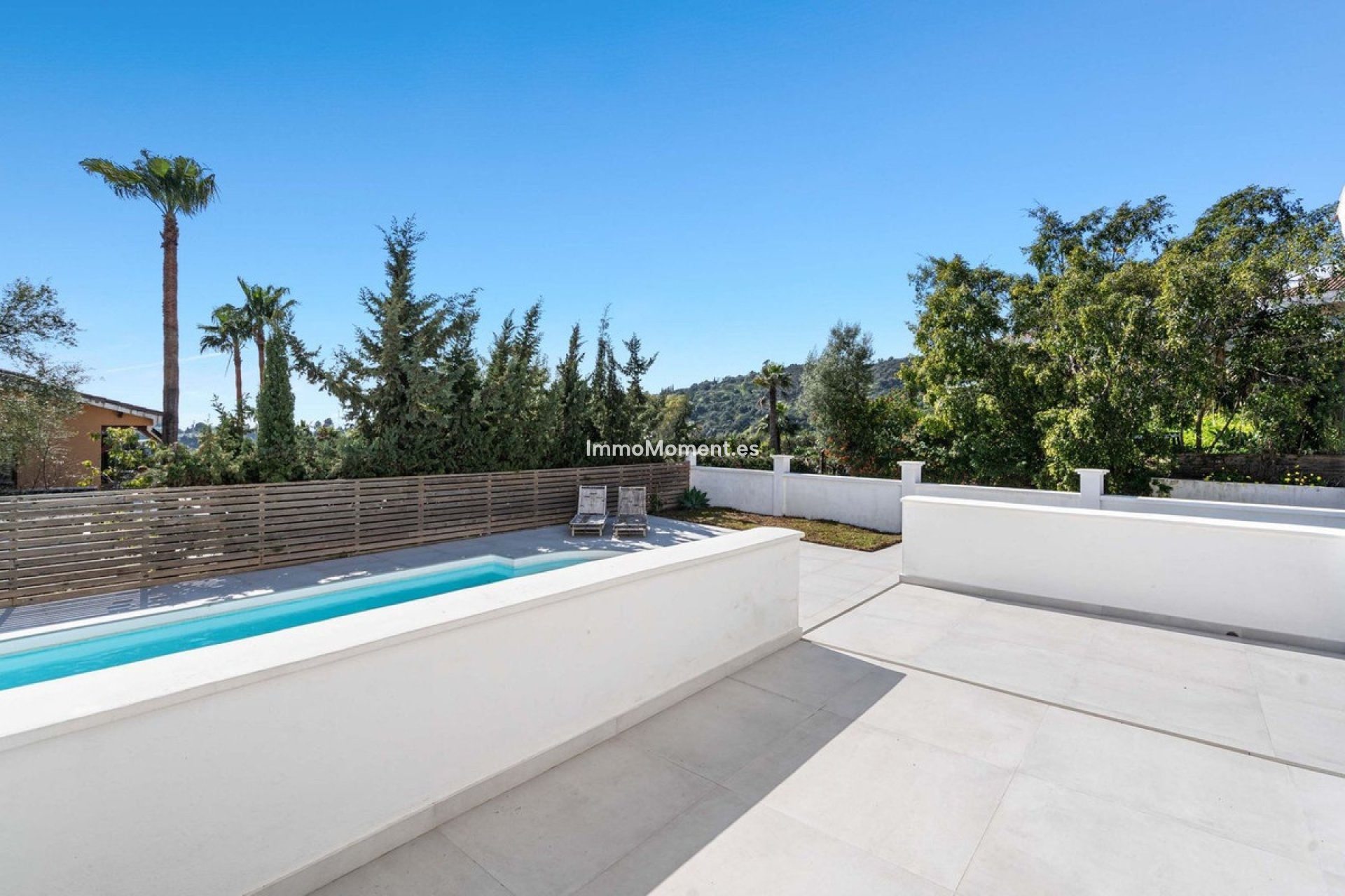 Resale - Detached villa - Estepona - Estepona Centro