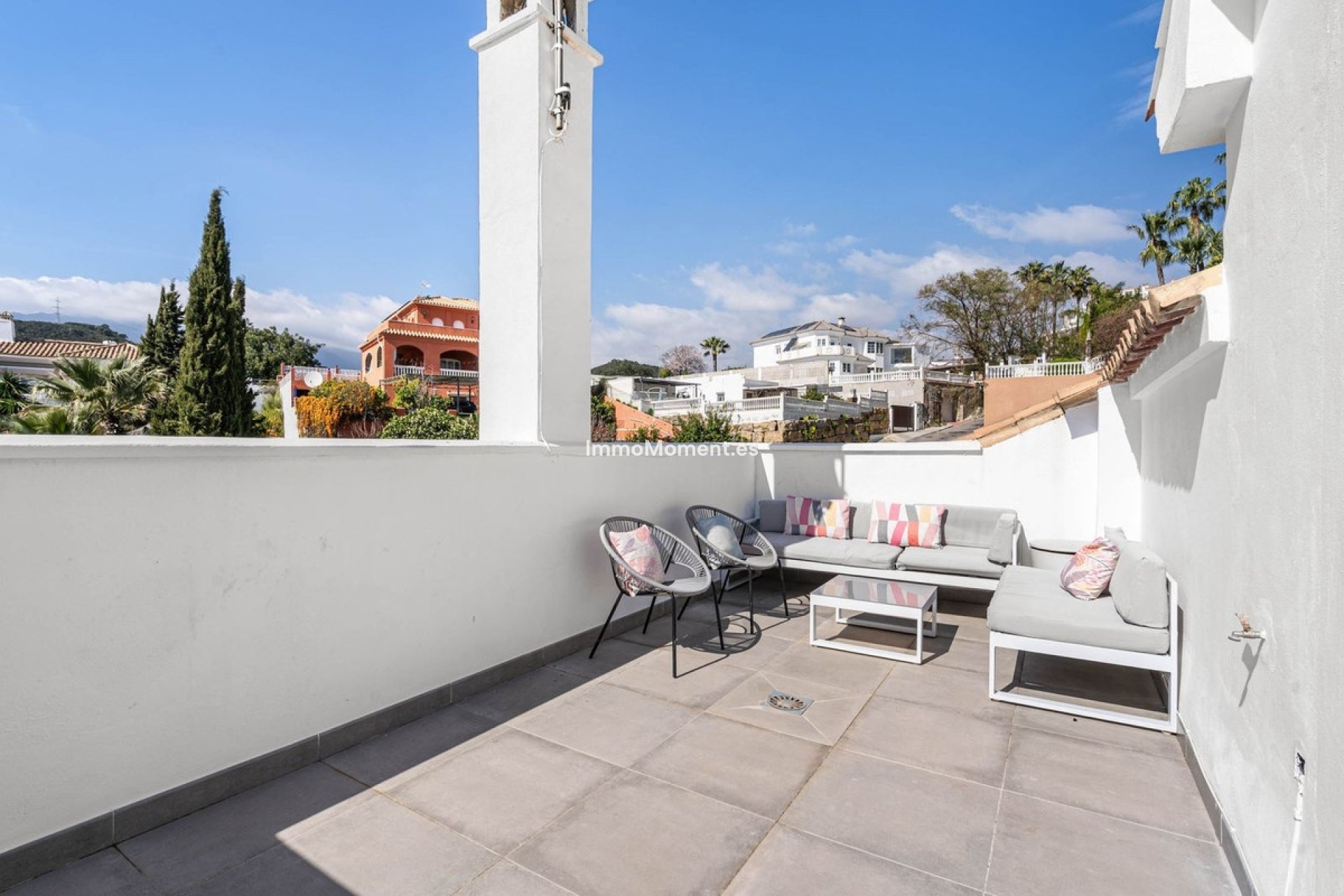 Resale - Detached villa - Estepona - Estepona Centro