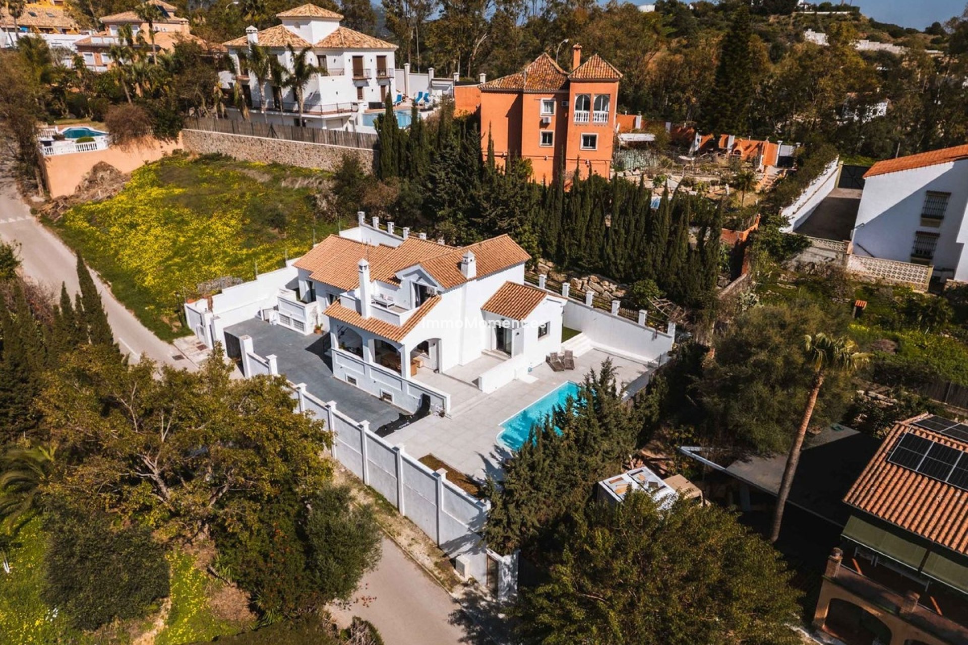 Resale - Detached villa - Estepona - Estepona Centro