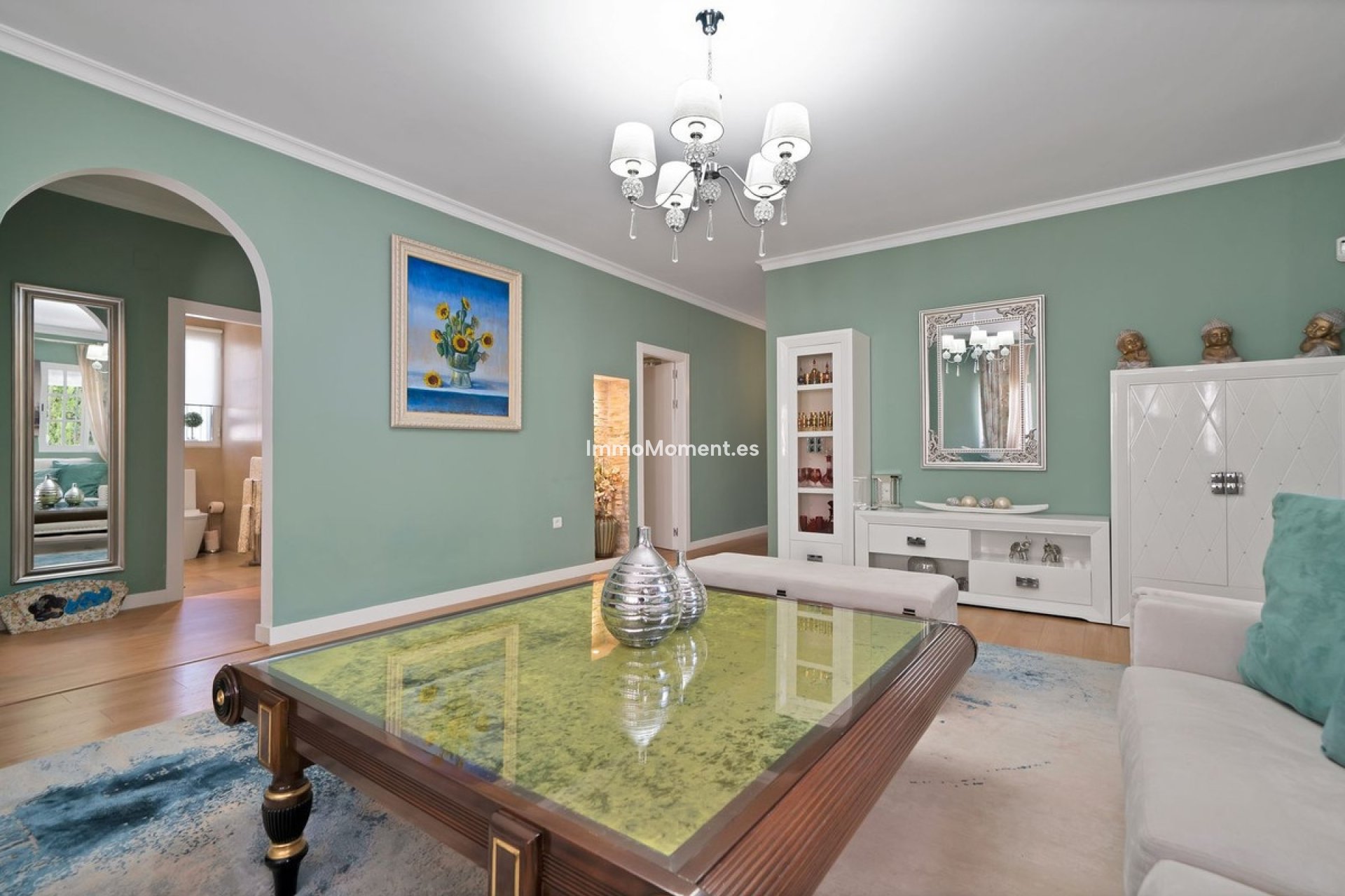 Resale - Detached villa - Estepona - Estepona Centro