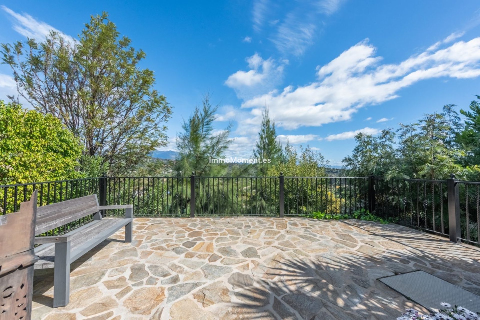 Resale - Detached villa - Estepona - Estepona Centro