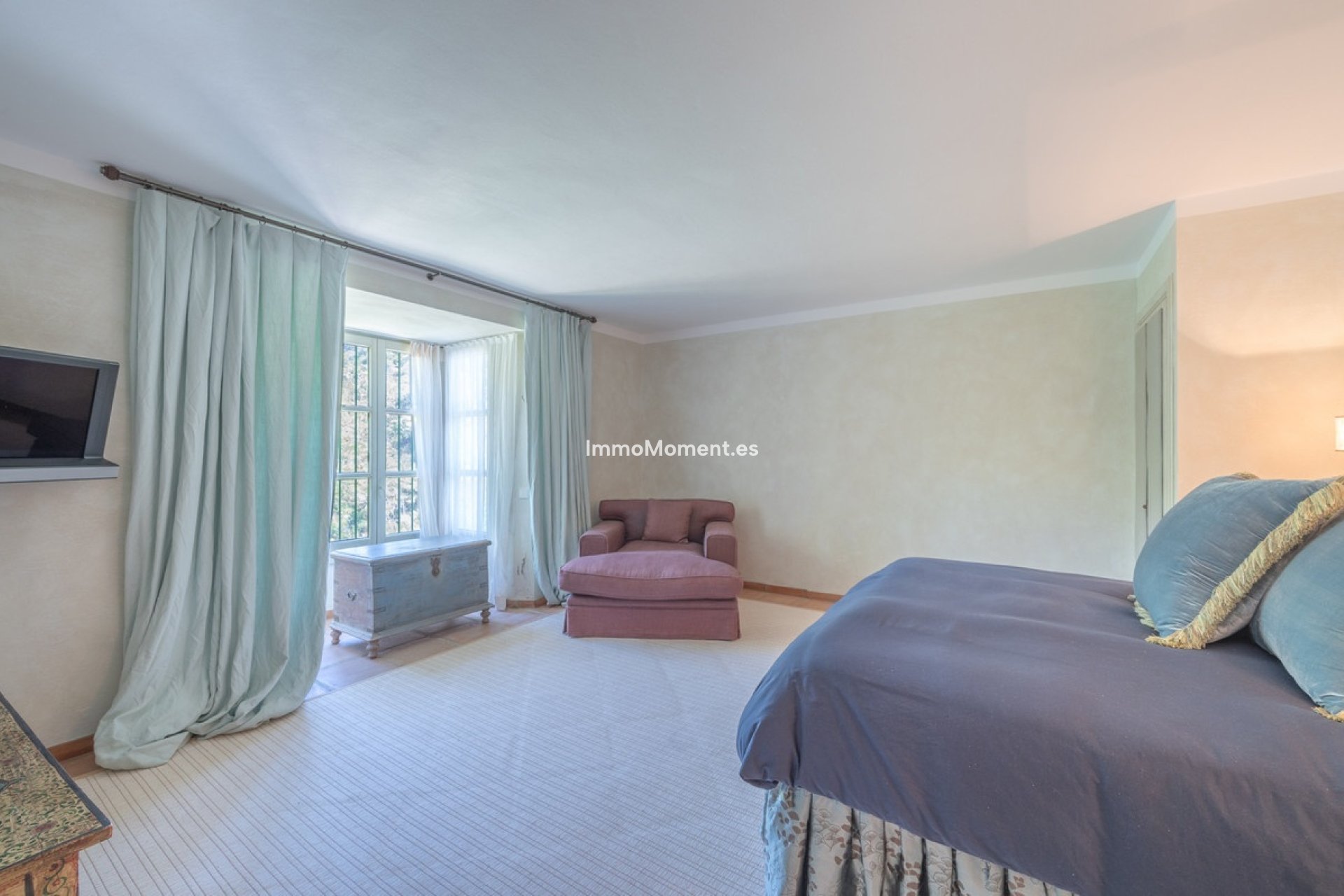 Resale - Detached villa - Estepona - Estepona Centro