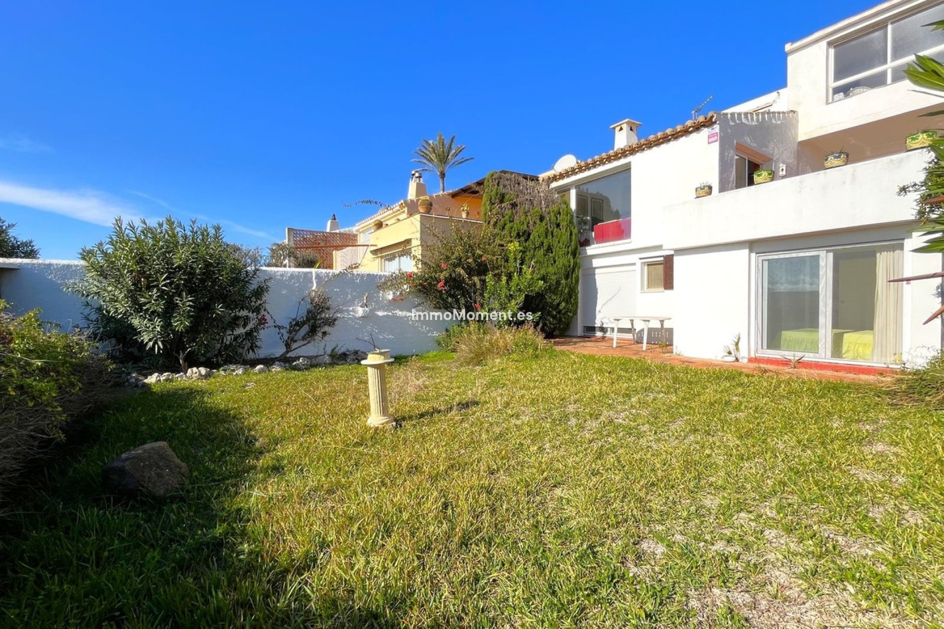 Resale - Detached villa - Estepona - Estepona Centro