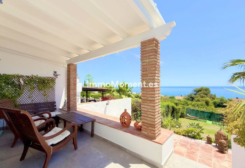 Resale - Detached villa - Estepona - Estepona Centro