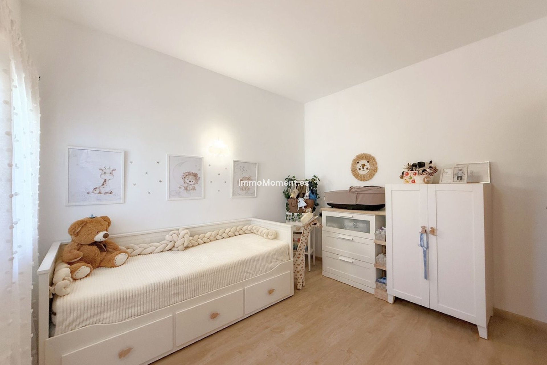 Resale - Detached villa - Estepona - Estepona Centro