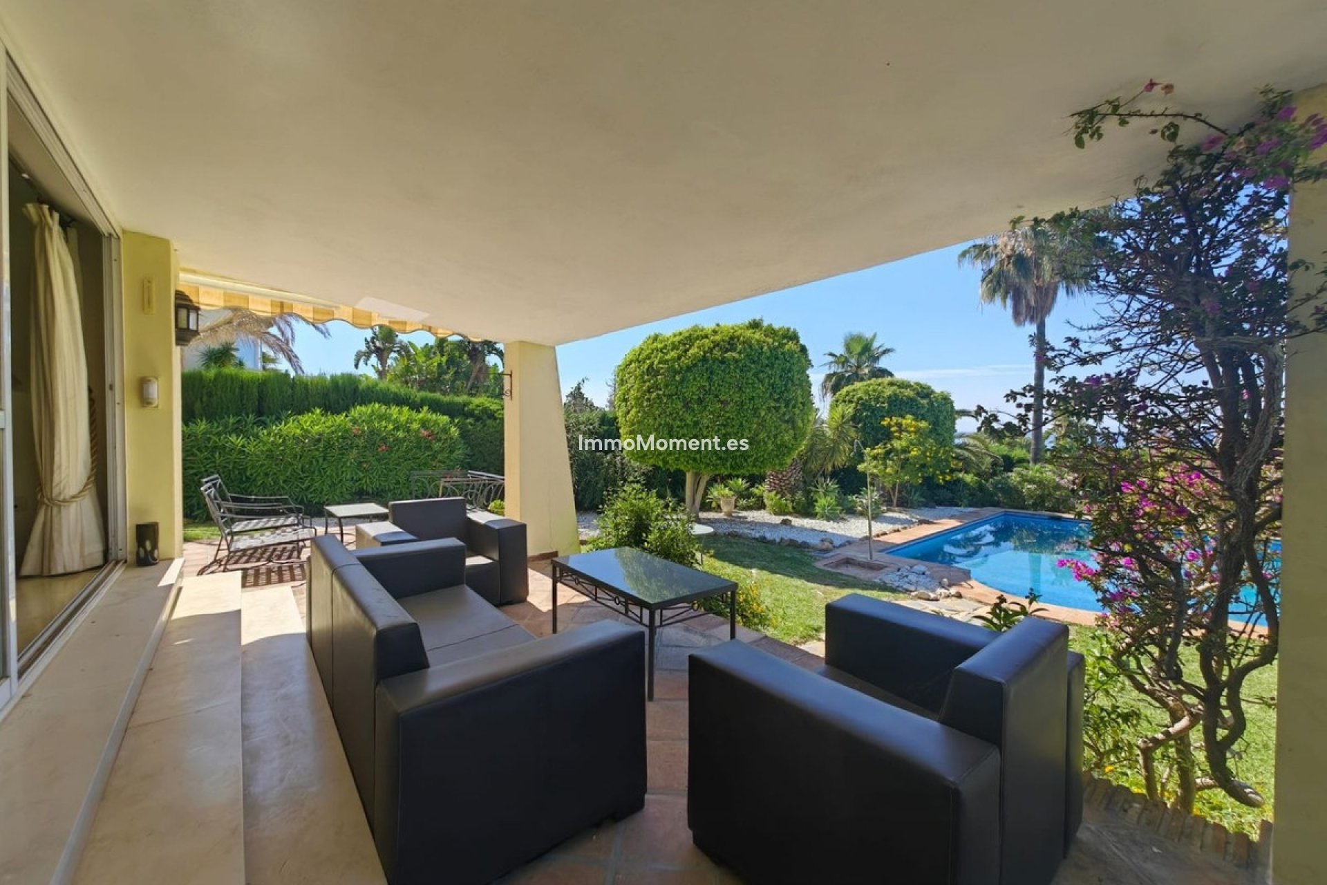 Resale - Detached villa - Estepona - Estepona Centro