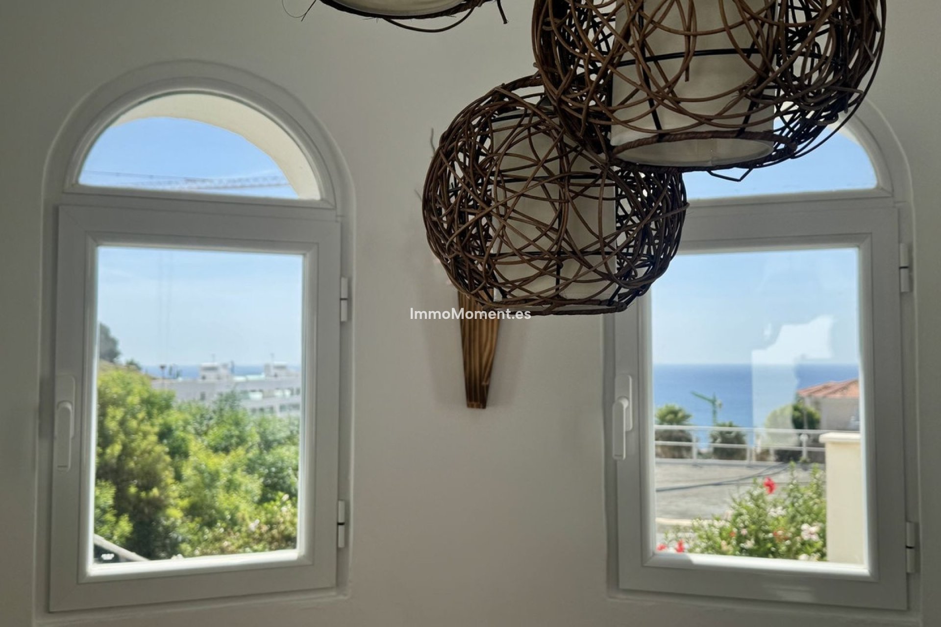 Resale - Detached villa - Estepona - Estepona Centro