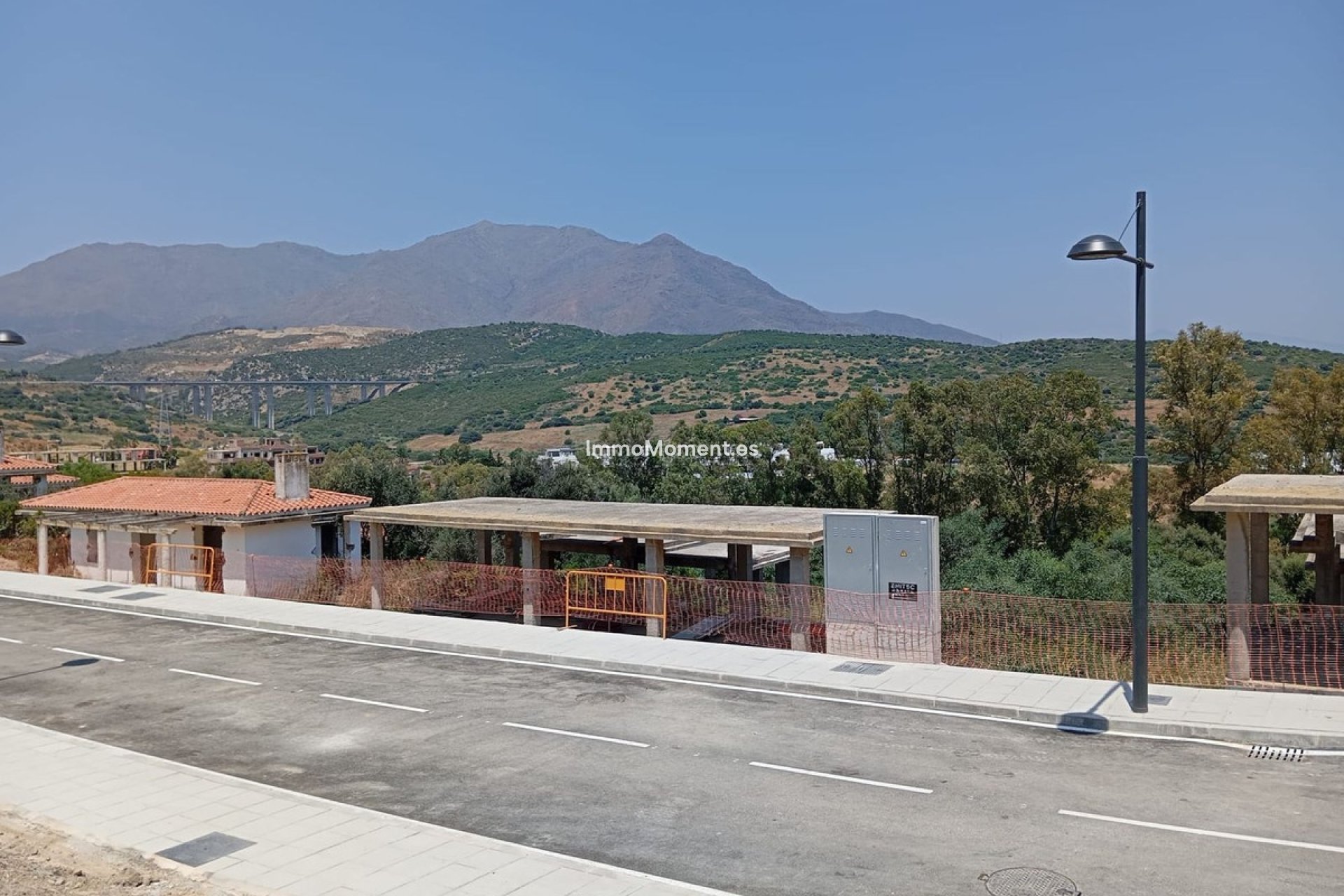 Resale - Detached villa - Estepona - Estepona Centro