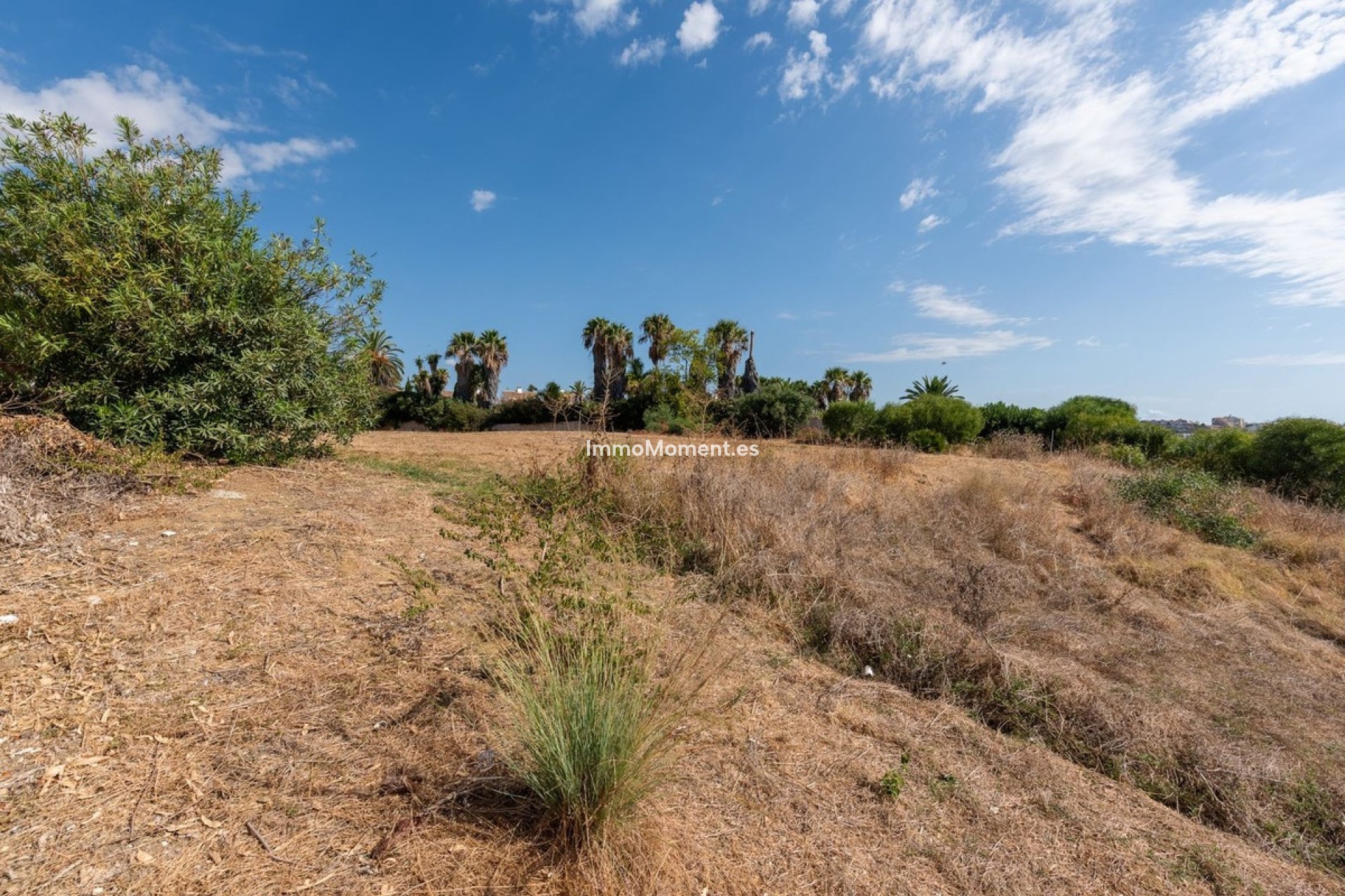 Resale - Detached villa - Estepona - Estepona Centro