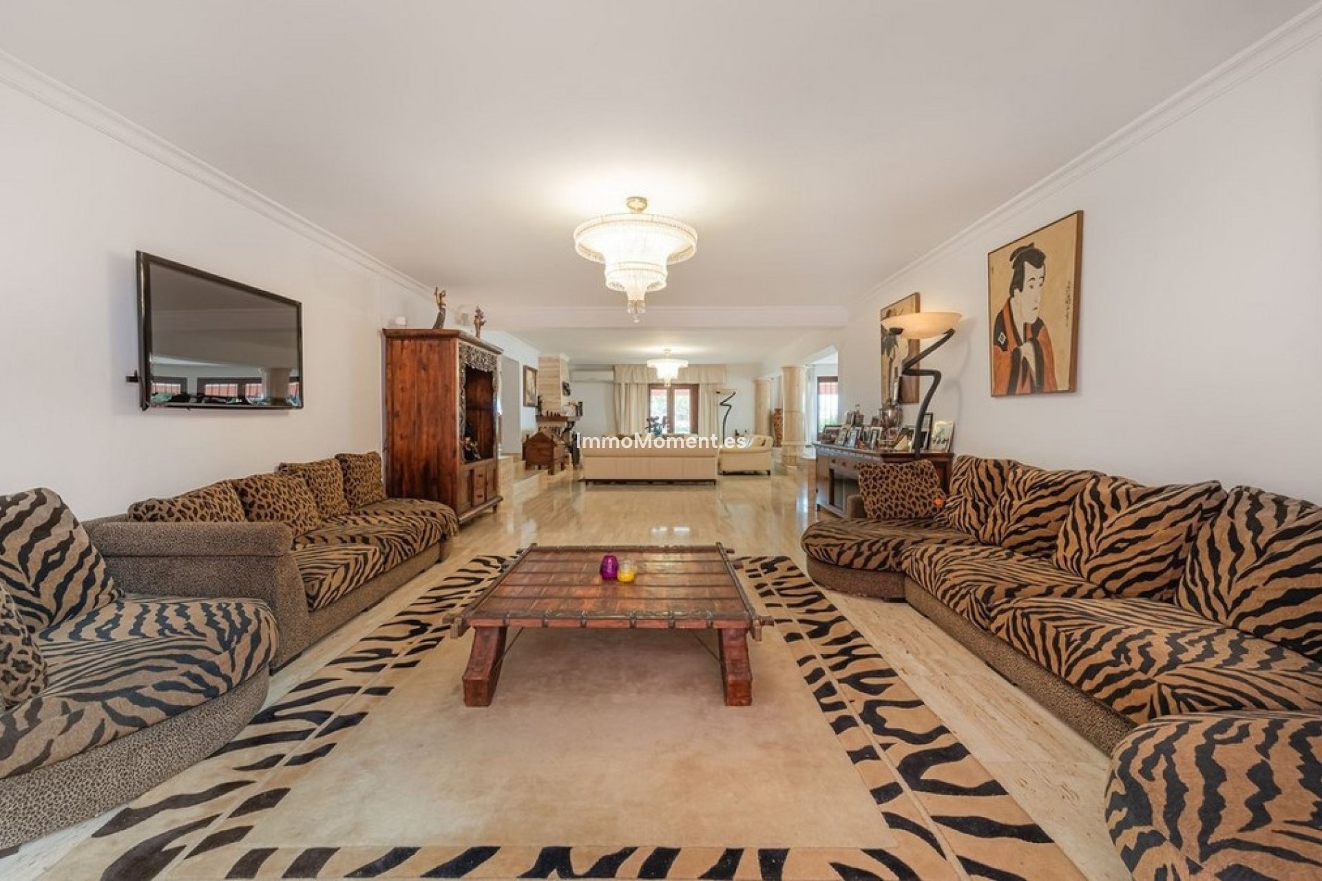 Resale - Detached villa - Estepona - Estepona Centro