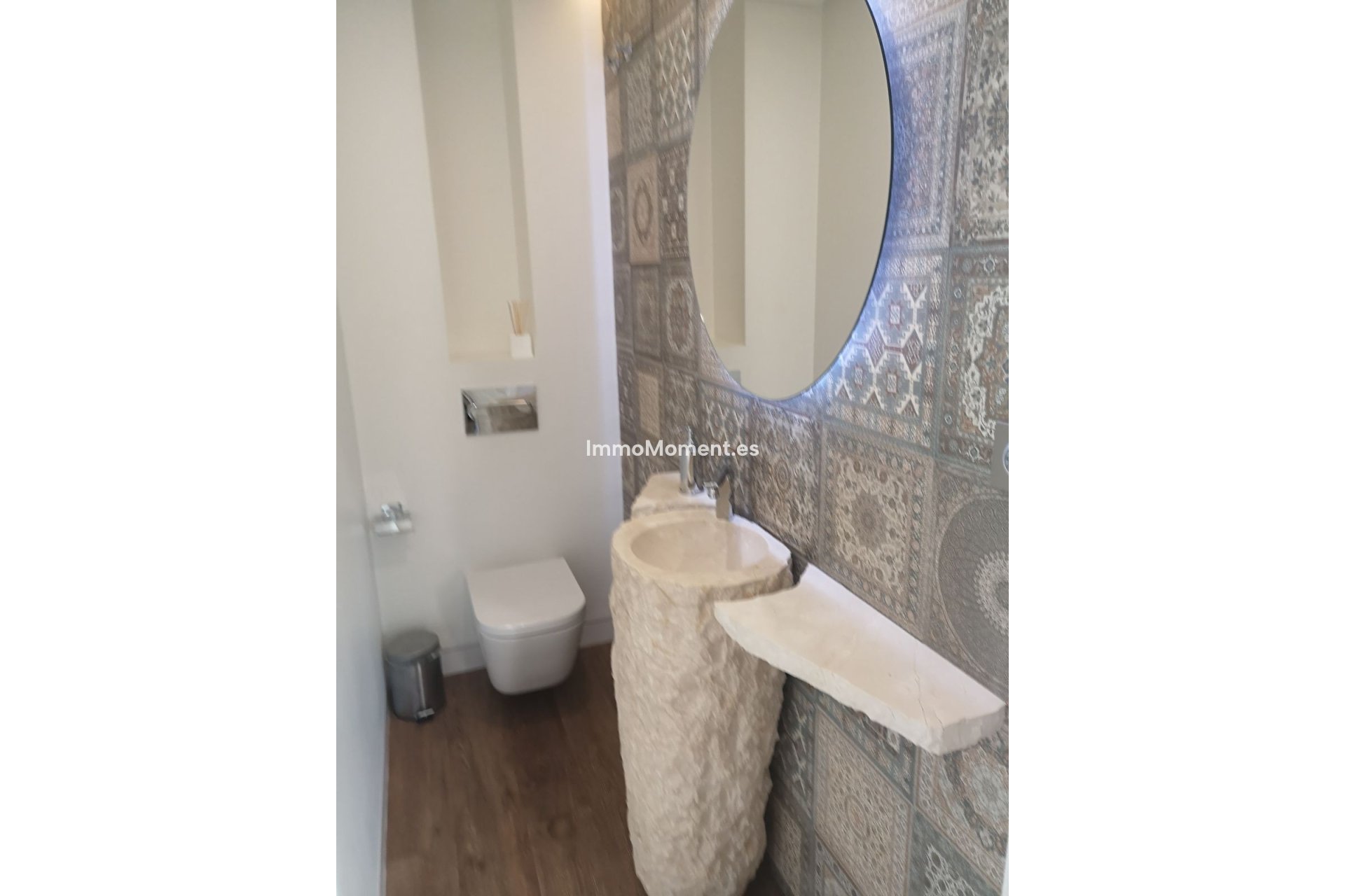 Resale - Detached villa - Estepona - Estepona Centro
