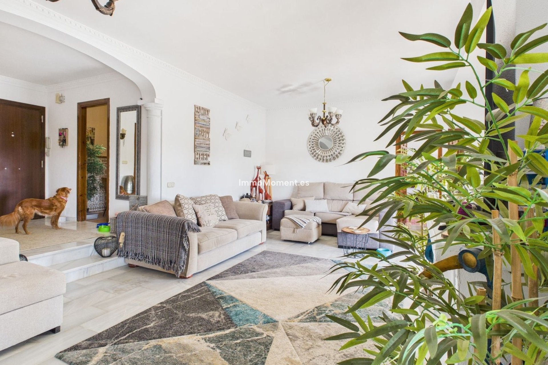 Resale - Detached villa - Estepona - Estepona Centro