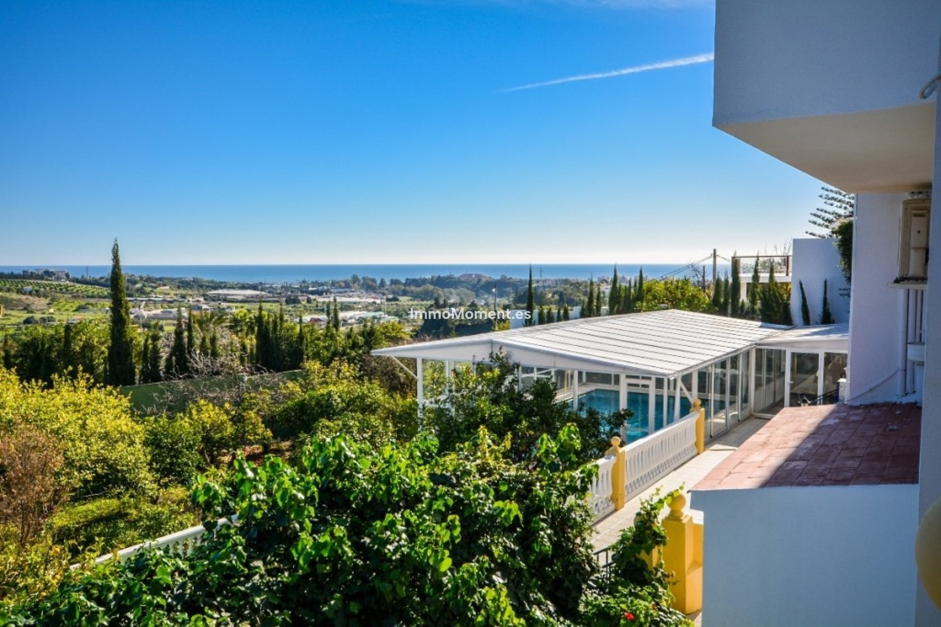 Resale - Detached villa - Estepona - Estepona Centro