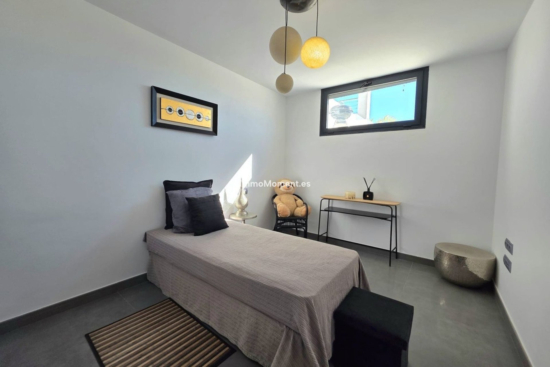Resale - Detached villa - Estepona - Estepona Centro