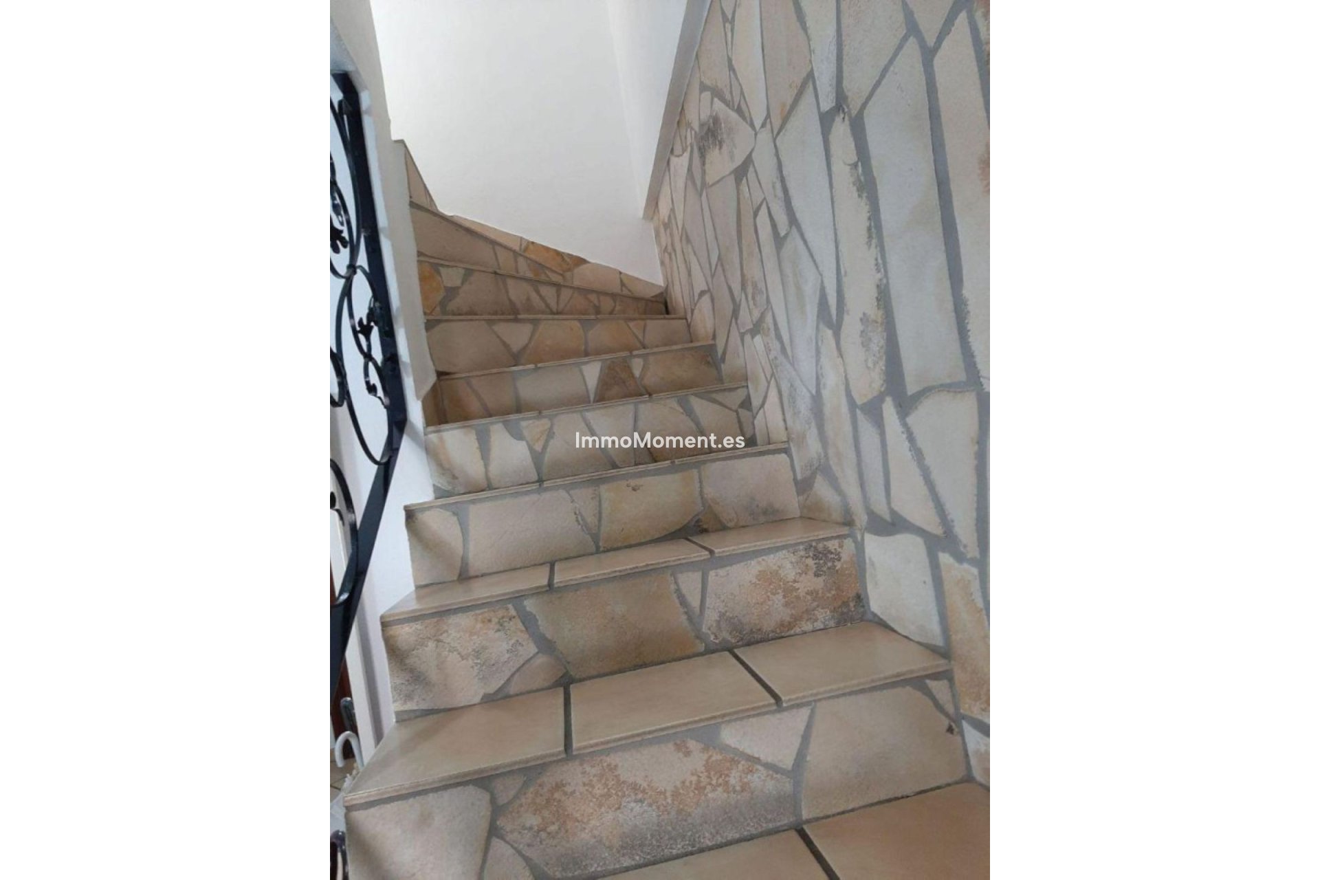 Resale - Detached villa - Estepona - Estepona Centro