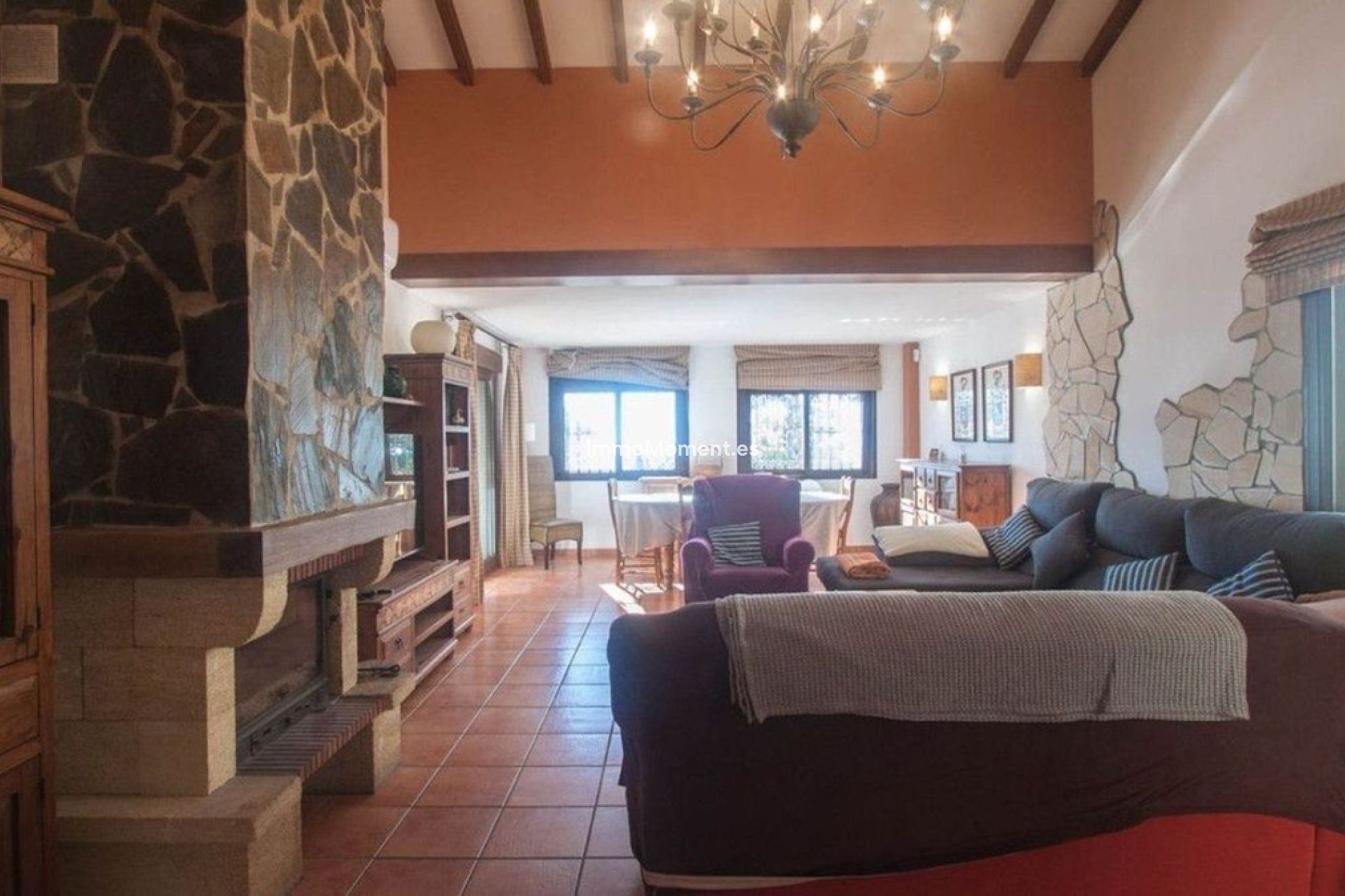 Resale - Detached villa - Estepona - Estepona Centro