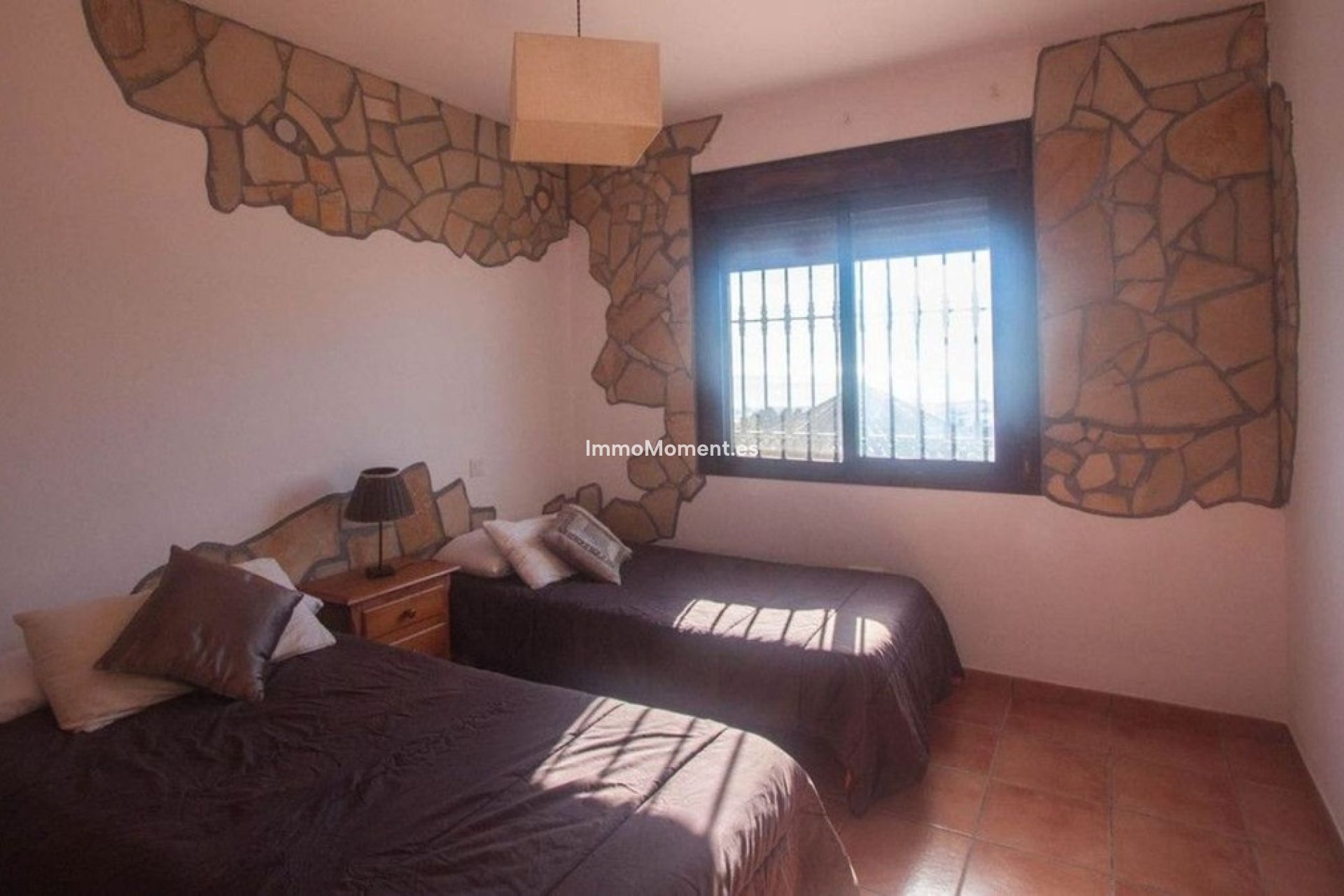 Resale - Detached villa - Estepona - Estepona Centro