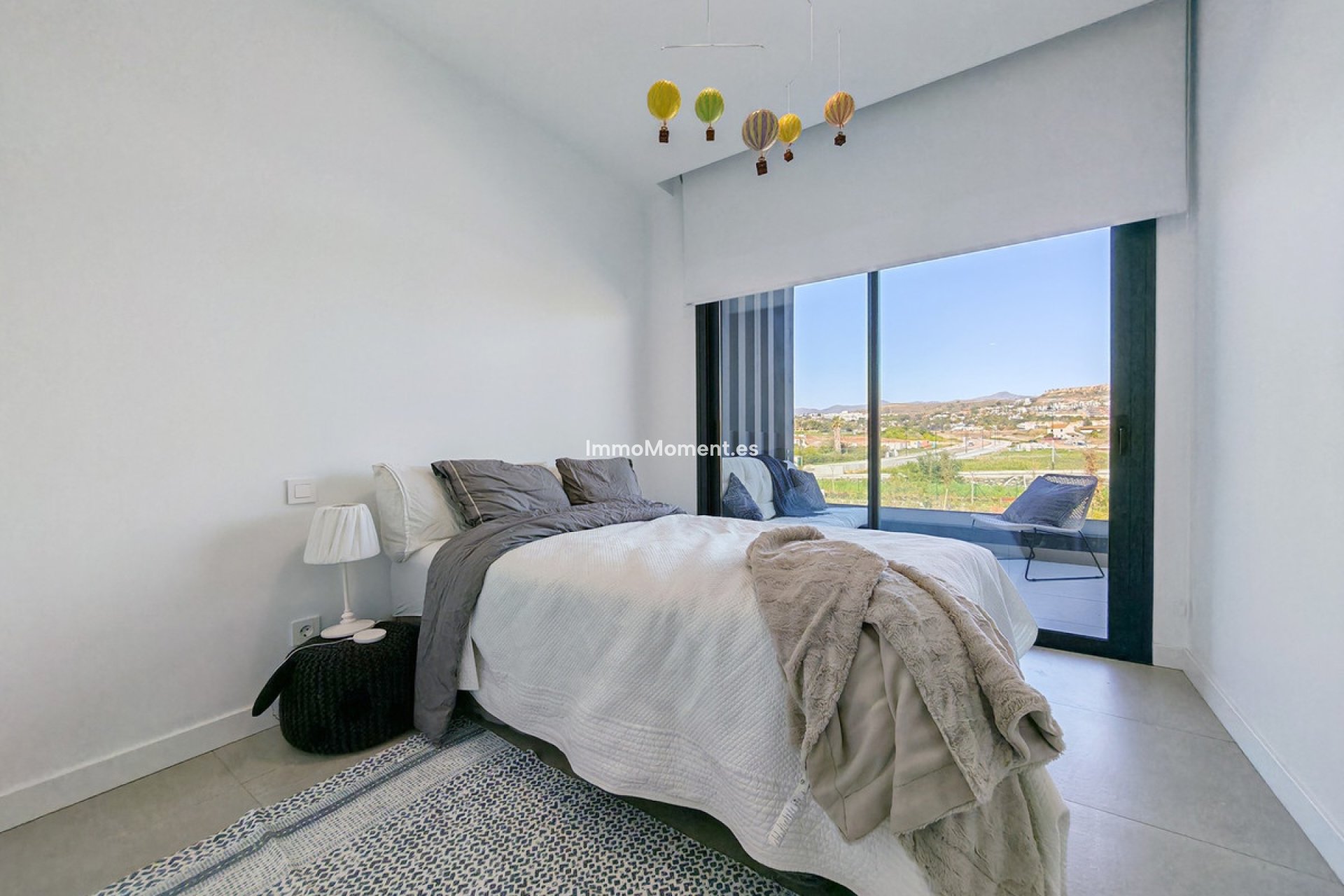 Resale - Detached villa - Estepona - Estepona Centro