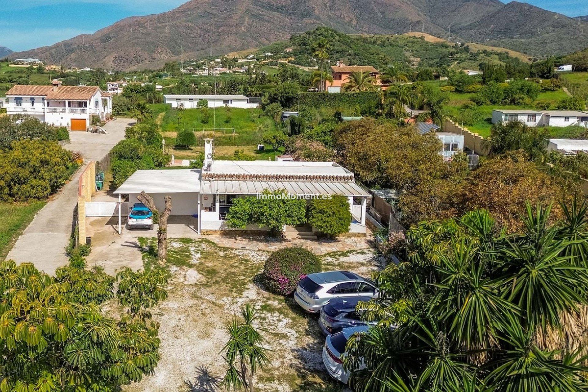 Resale - Detached villa - Estepona - Estepona Centro