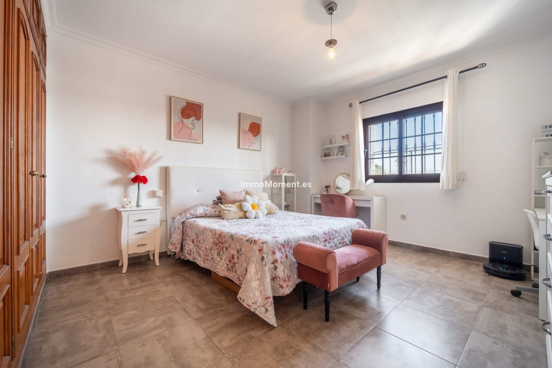 Resale - Detached villa - Estepona - Estepona Centro