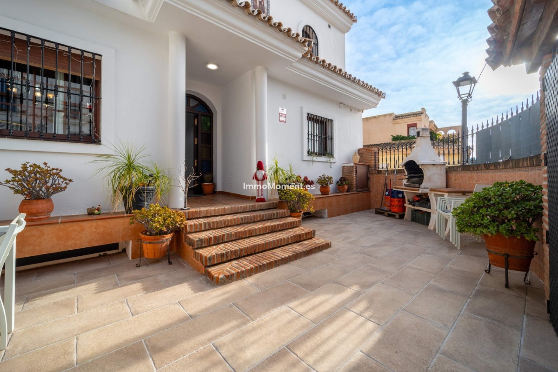 Resale - Detached villa - Estepona - Estepona Centro