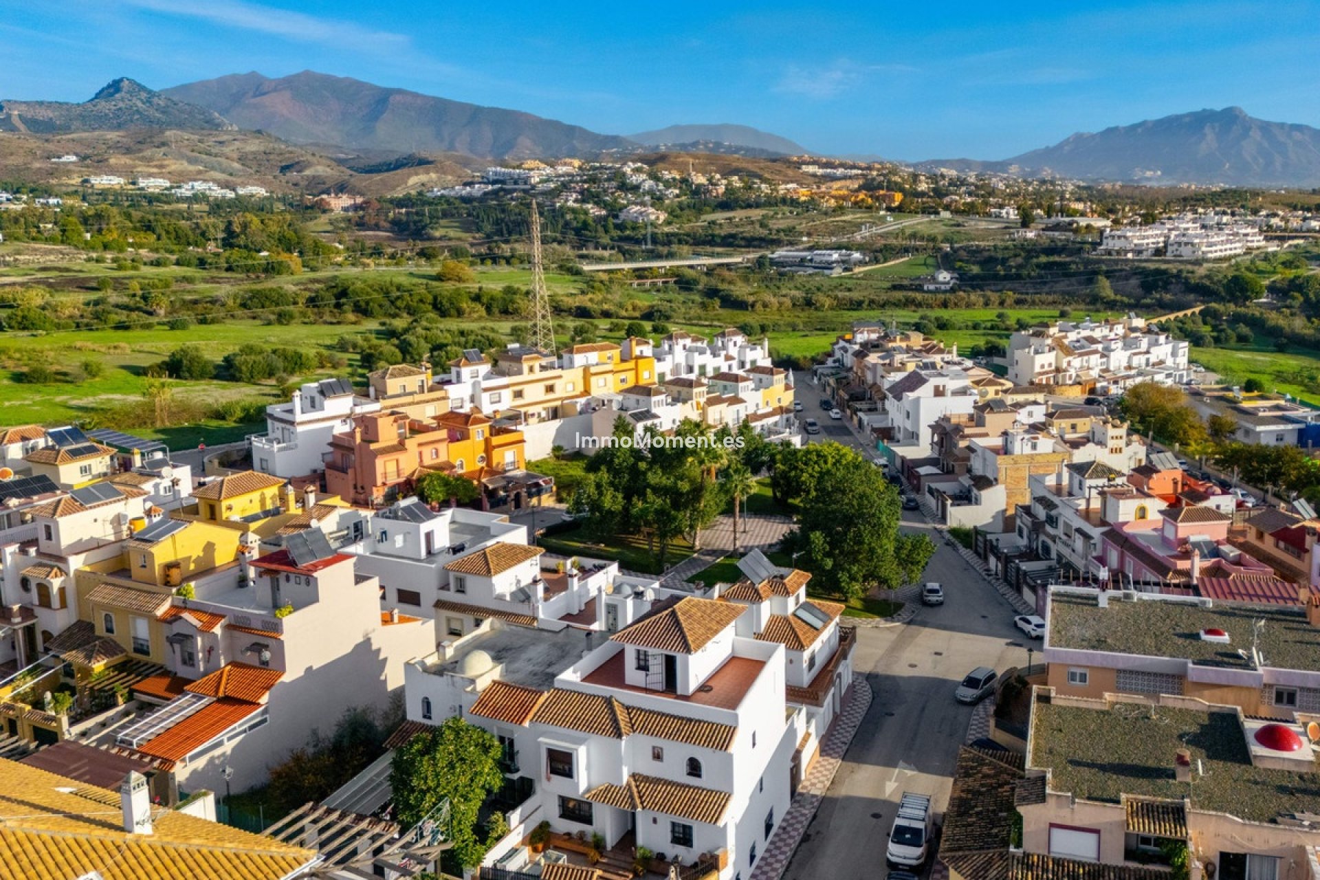 Resale - Detached villa - Estepona - Estepona Centro