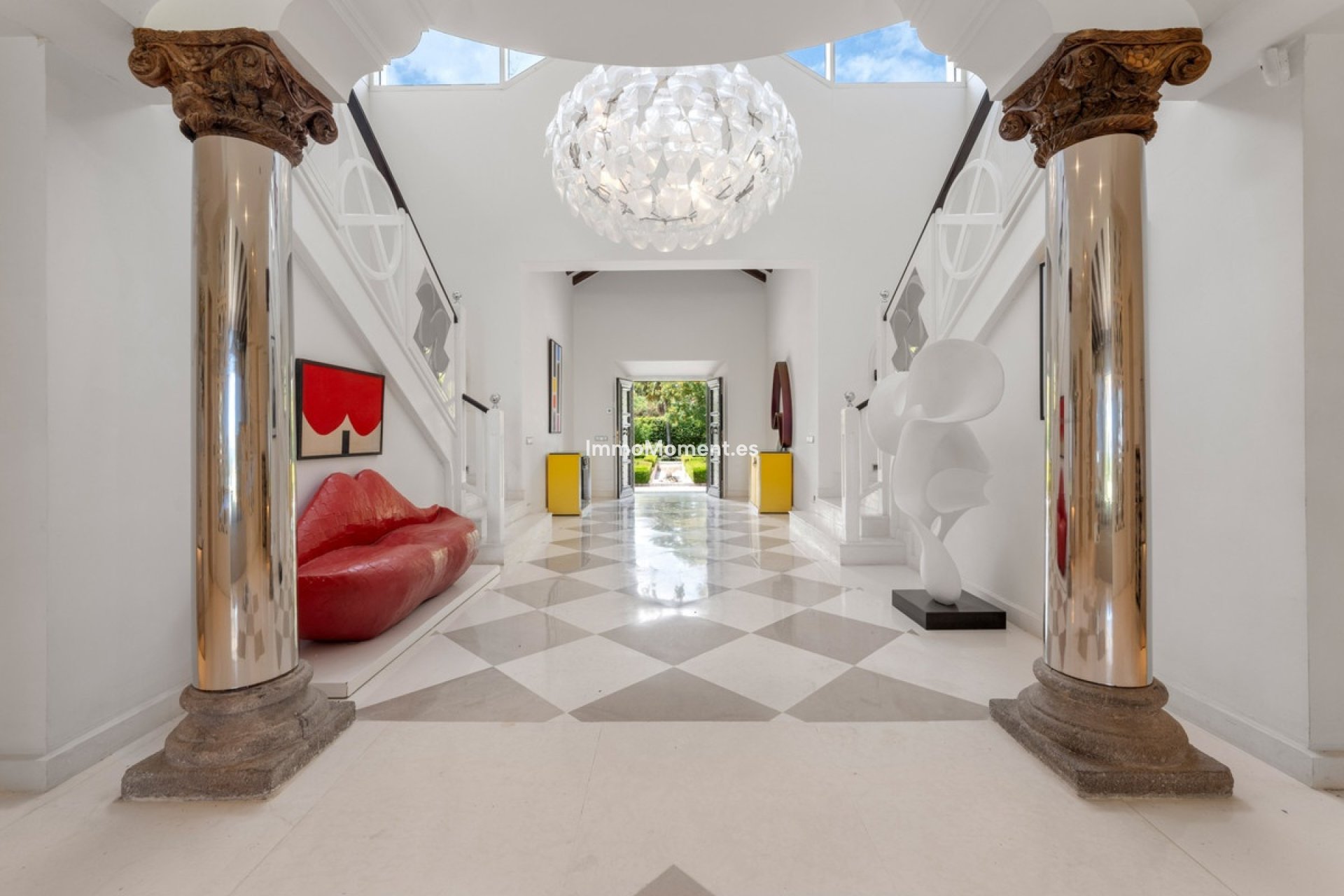 Resale - Detached villa - Estepona - Estepona Centro