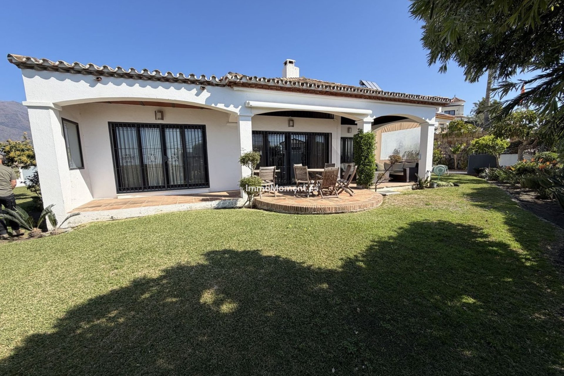 Resale - Detached villa - Estepona - Estepona Centro