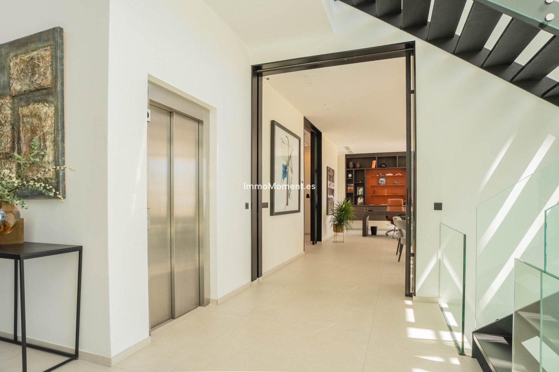 Resale - Detached villa - Estepona - Estepona Centro