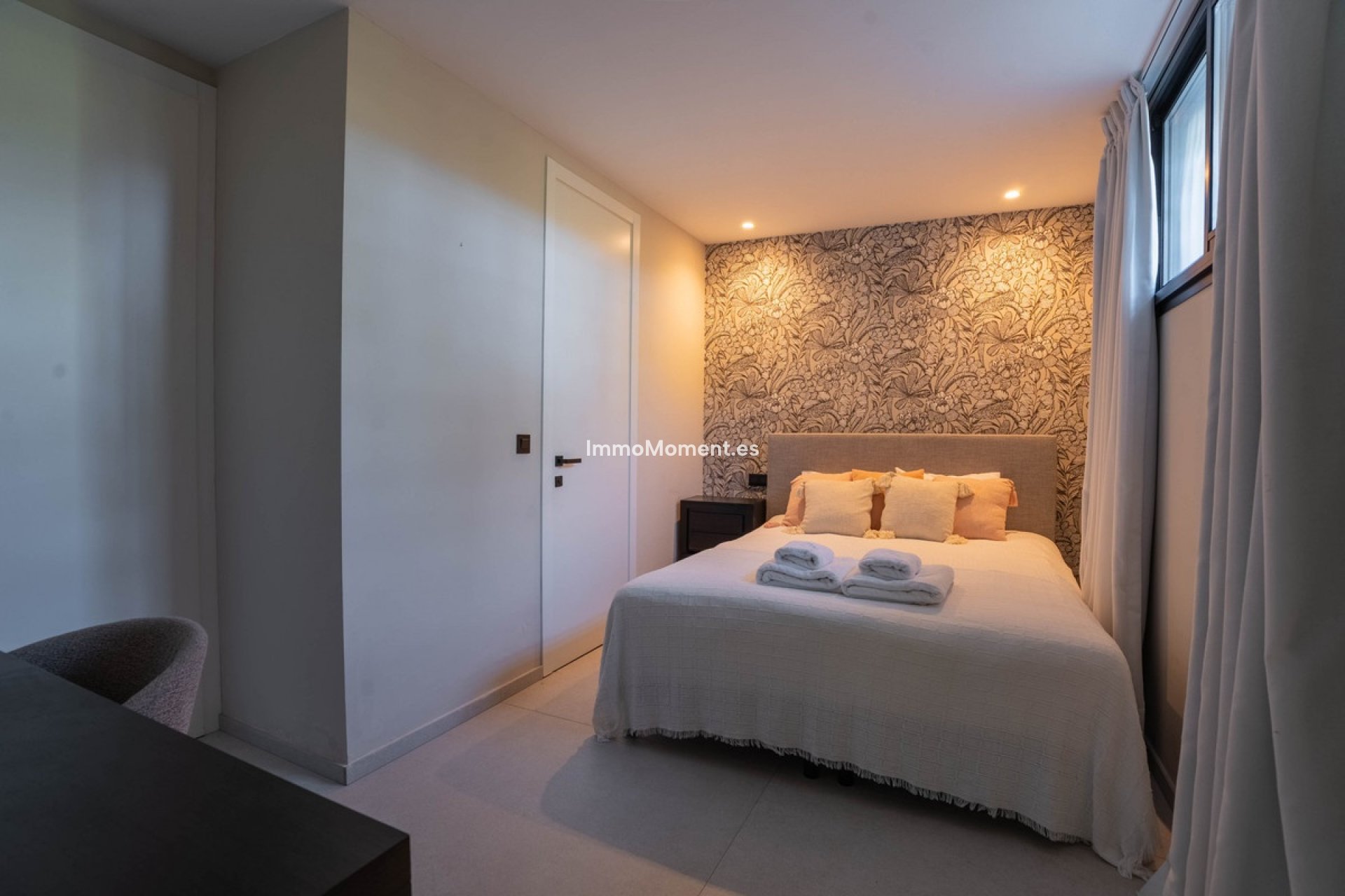 Resale - Detached villa - Estepona - Estepona Centro