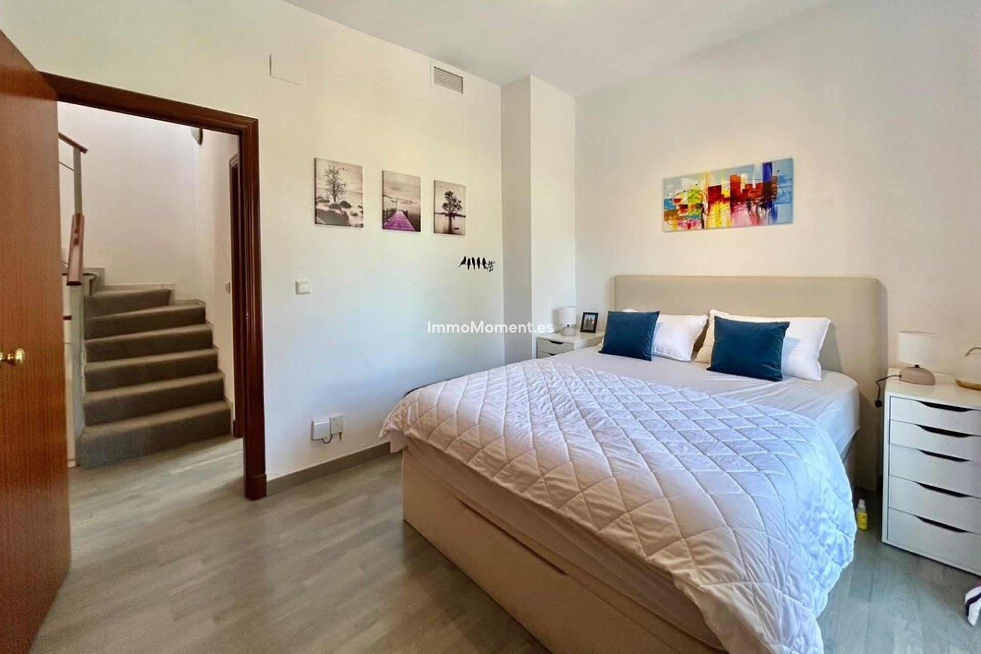 Resale - Detached villa - Estepona - Estepona Centro