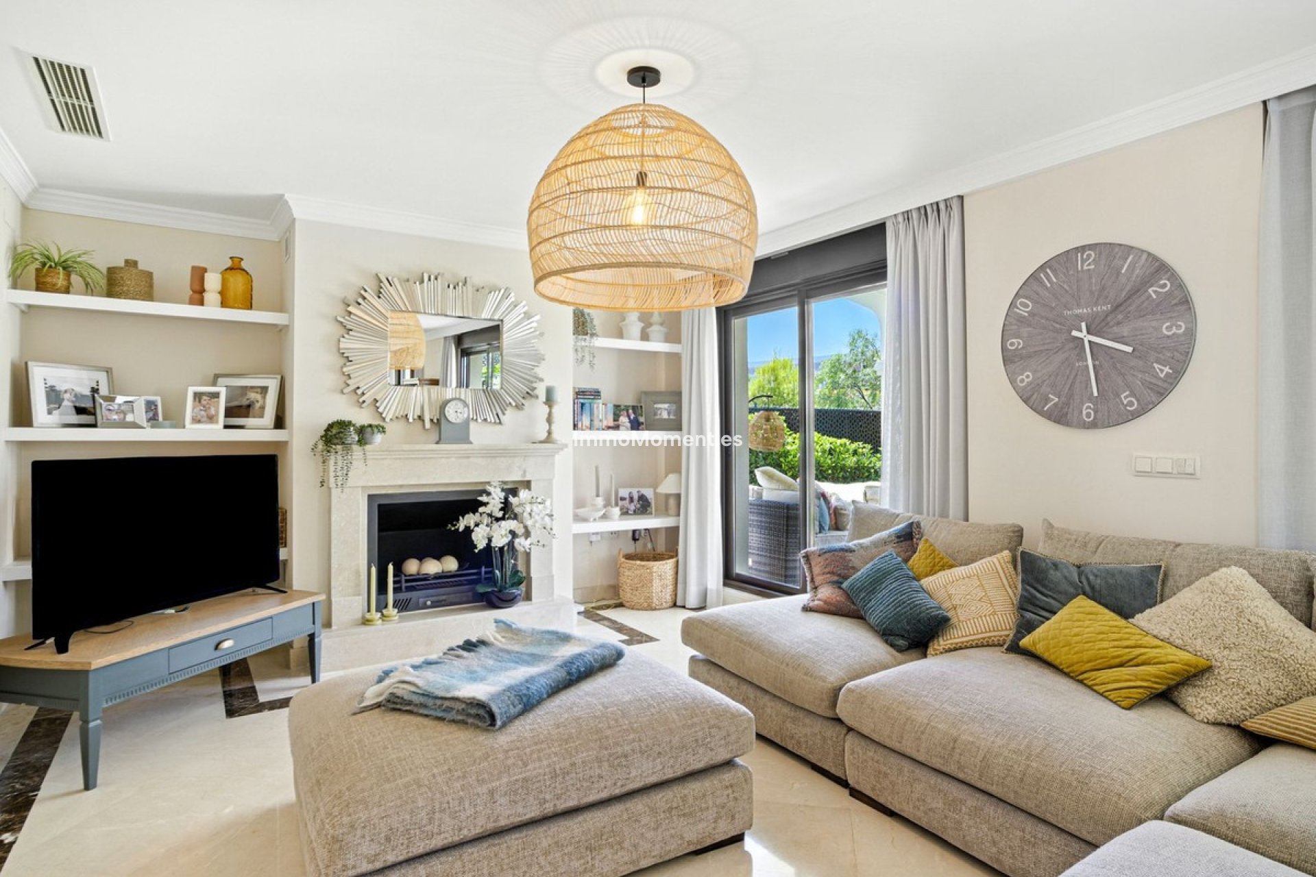 Resale - Detached villa - Estepona - Estepona Centro
