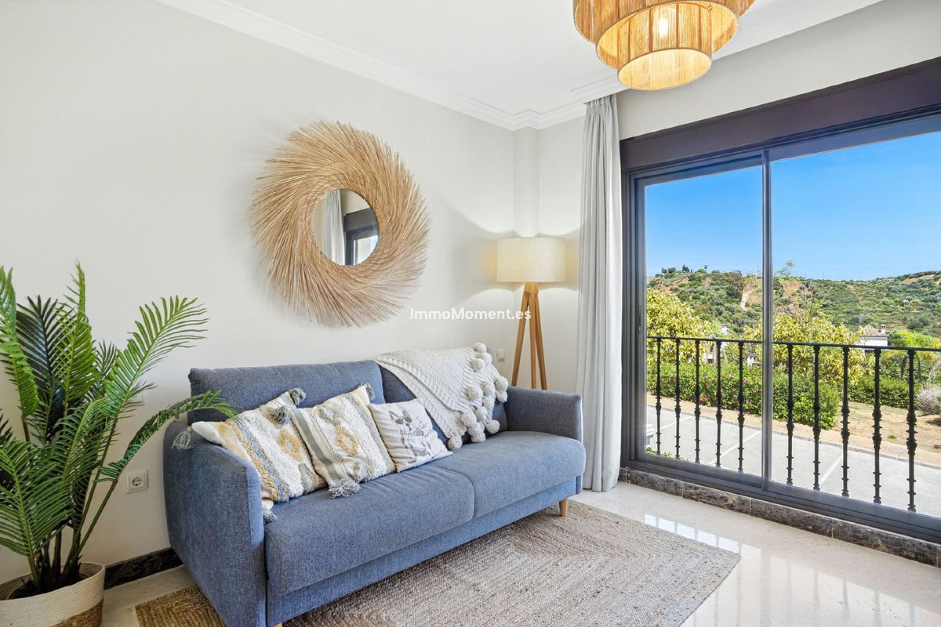 Resale - Detached villa - Estepona - Estepona Centro
