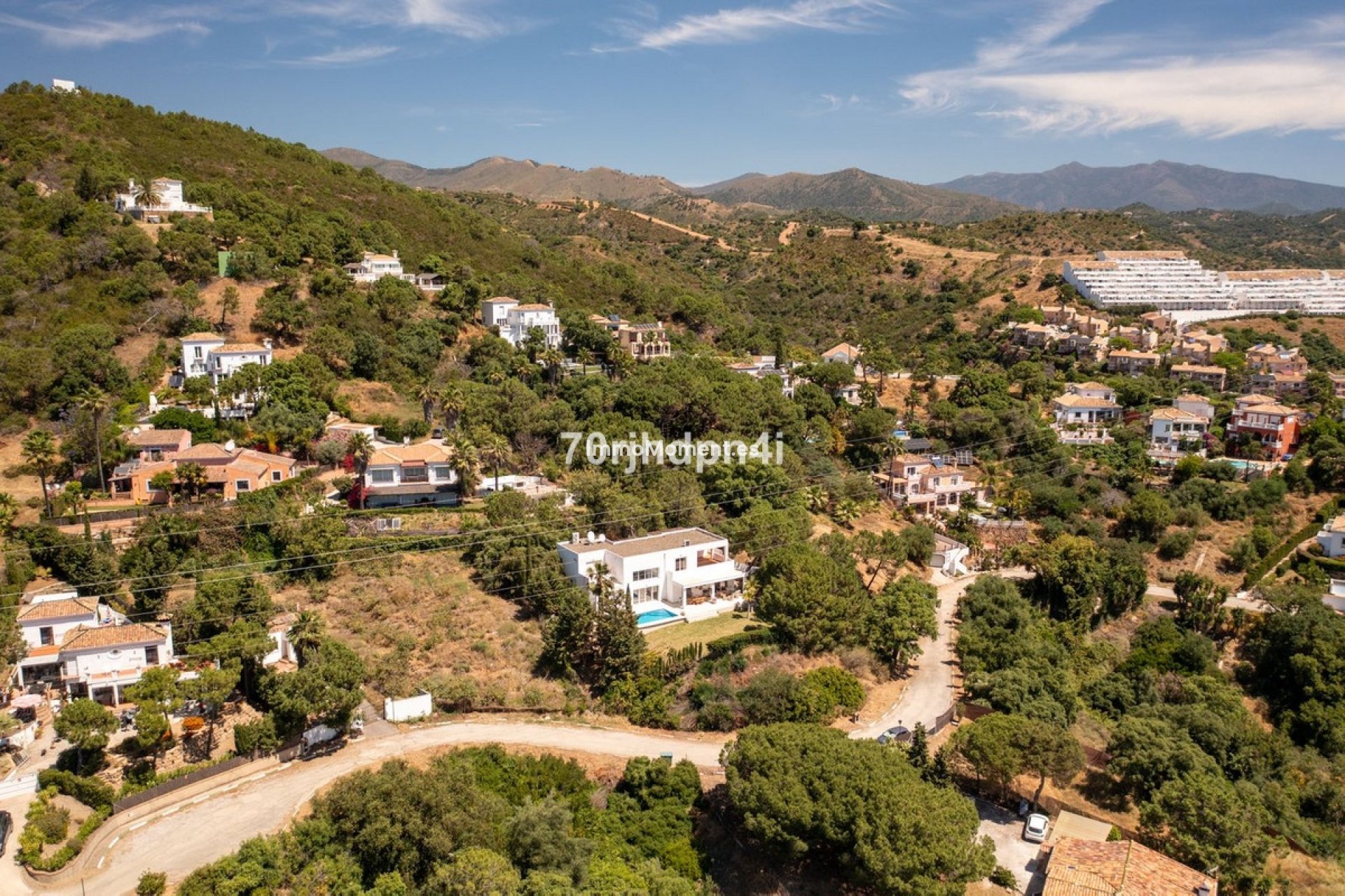 Resale - Detached villa - Estepona - Estepona Centro
