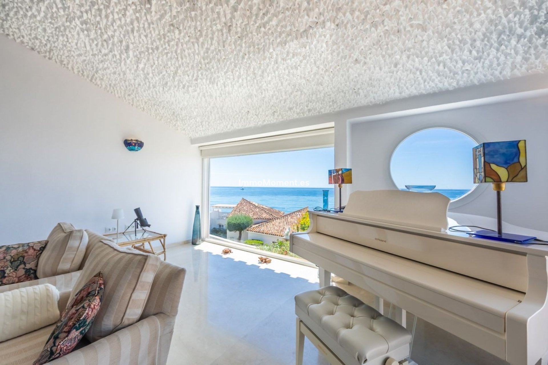 Resale - Detached villa - Estepona - Estepona Centro