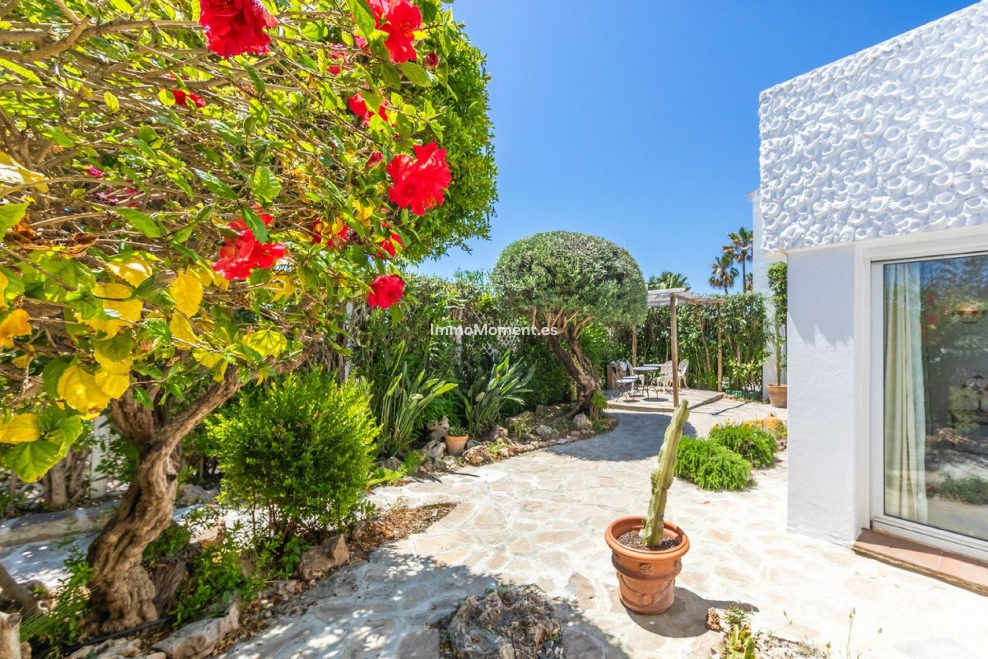 Resale - Detached villa - Estepona - Estepona Centro