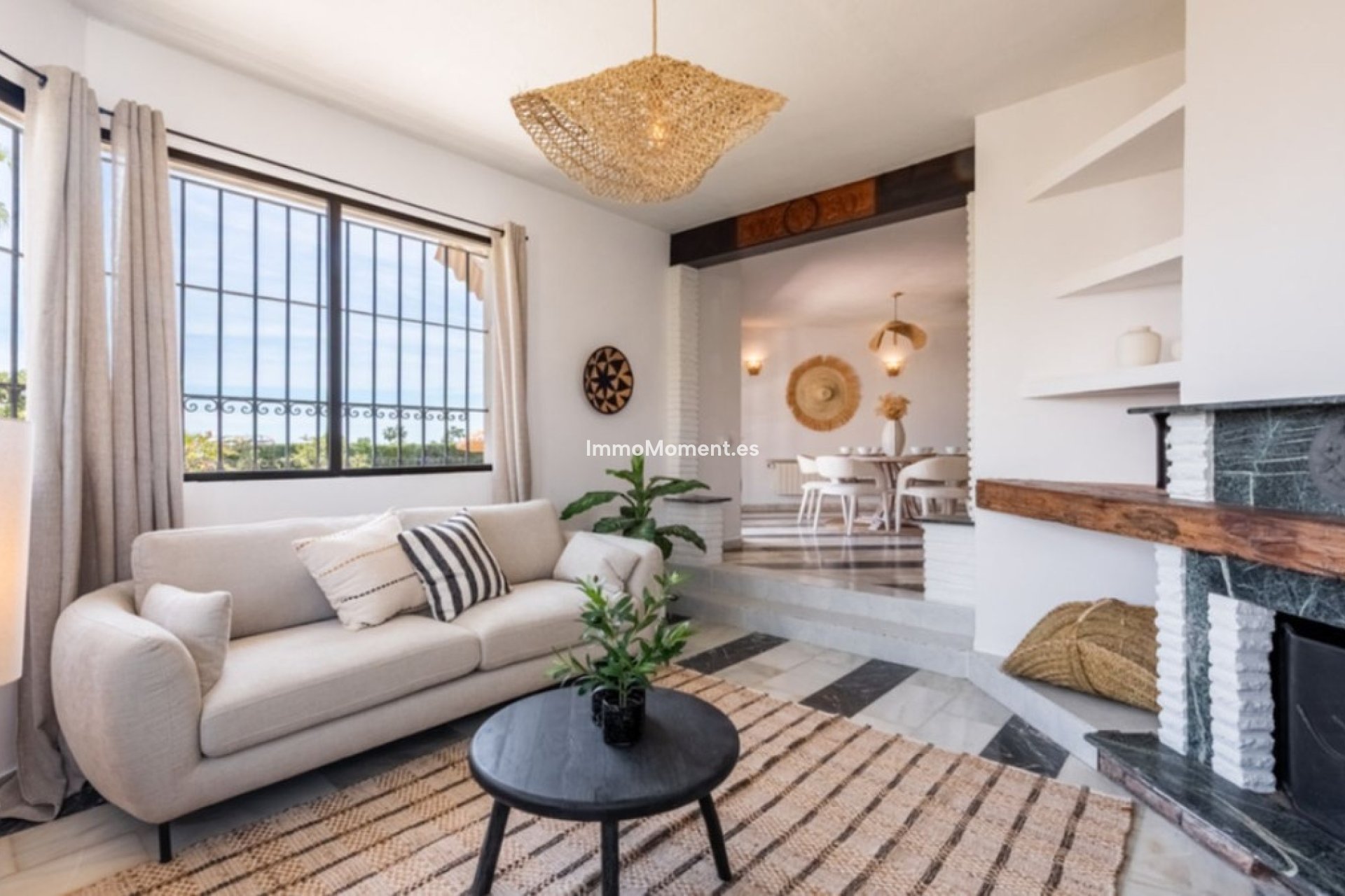 Resale - Detached villa - Estepona - Estepona Centro