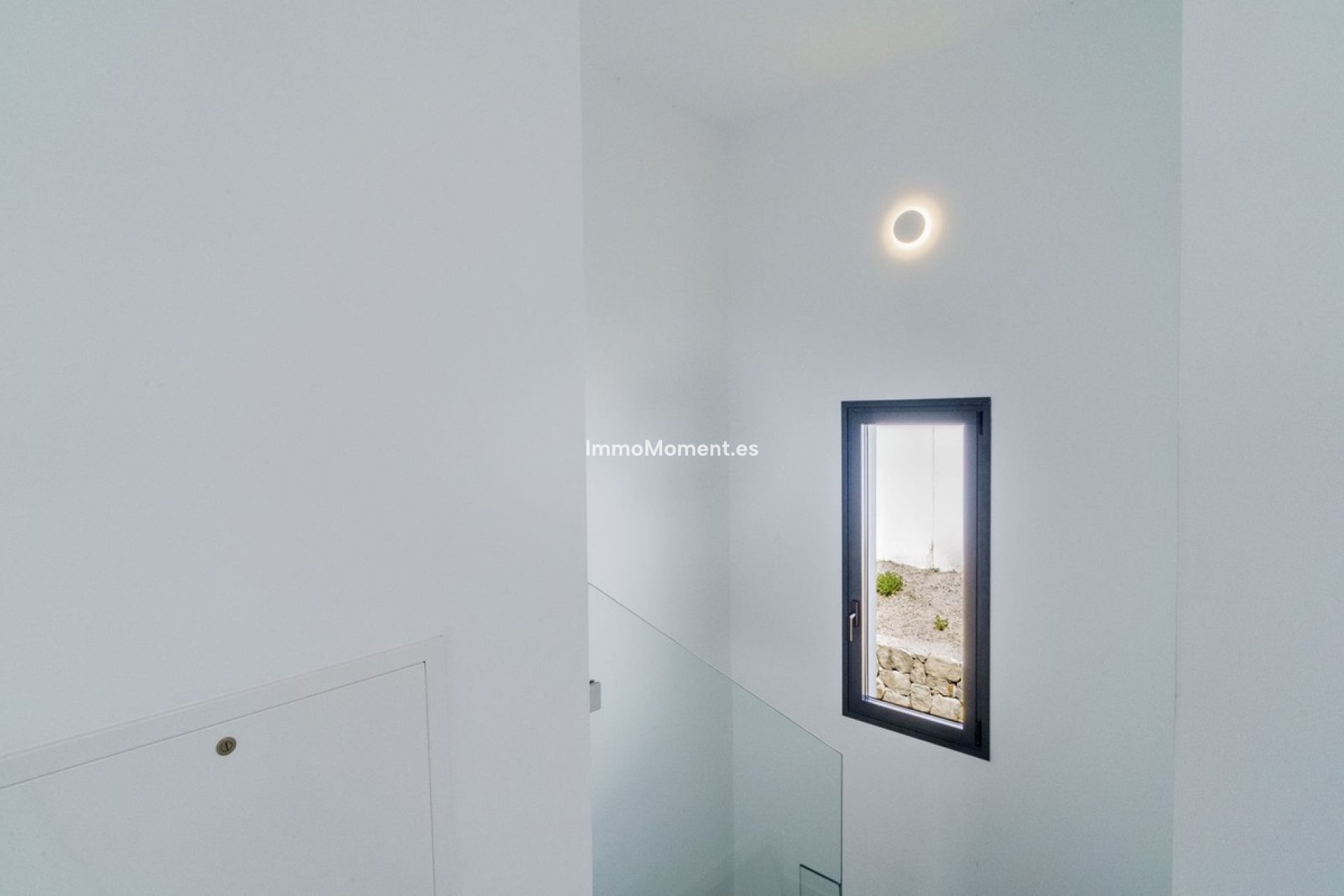 Resale - Detached villa - Estepona - Estepona Centro