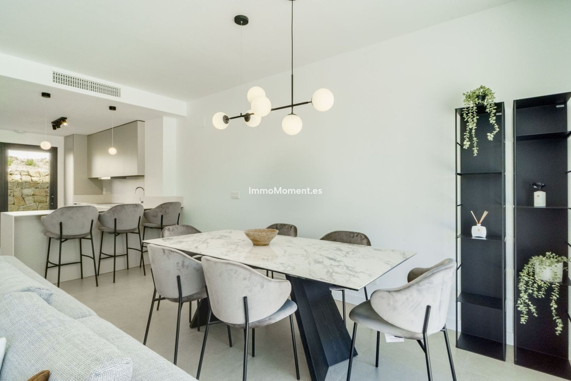 Resale - Detached villa - Estepona - Estepona Centro