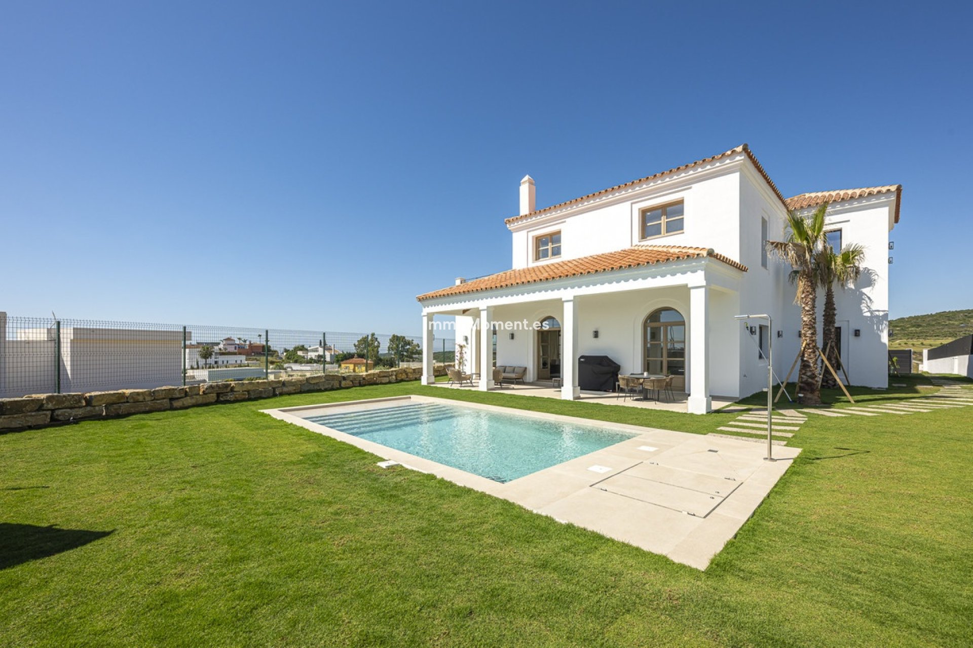 Resale - Detached villa - Estepona - Estepona Centro