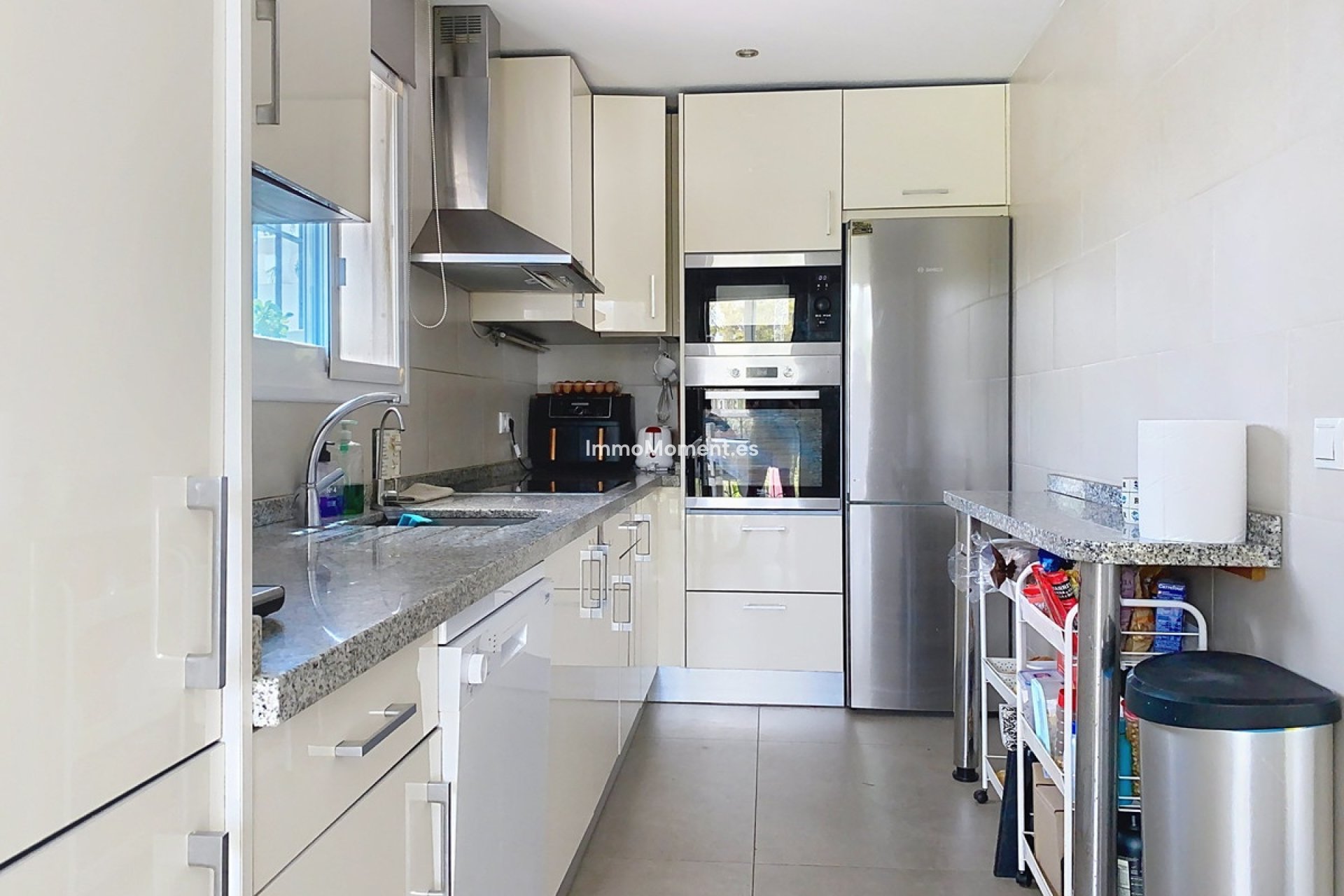 Resale - Detached villa - Estepona - Estepona Centro