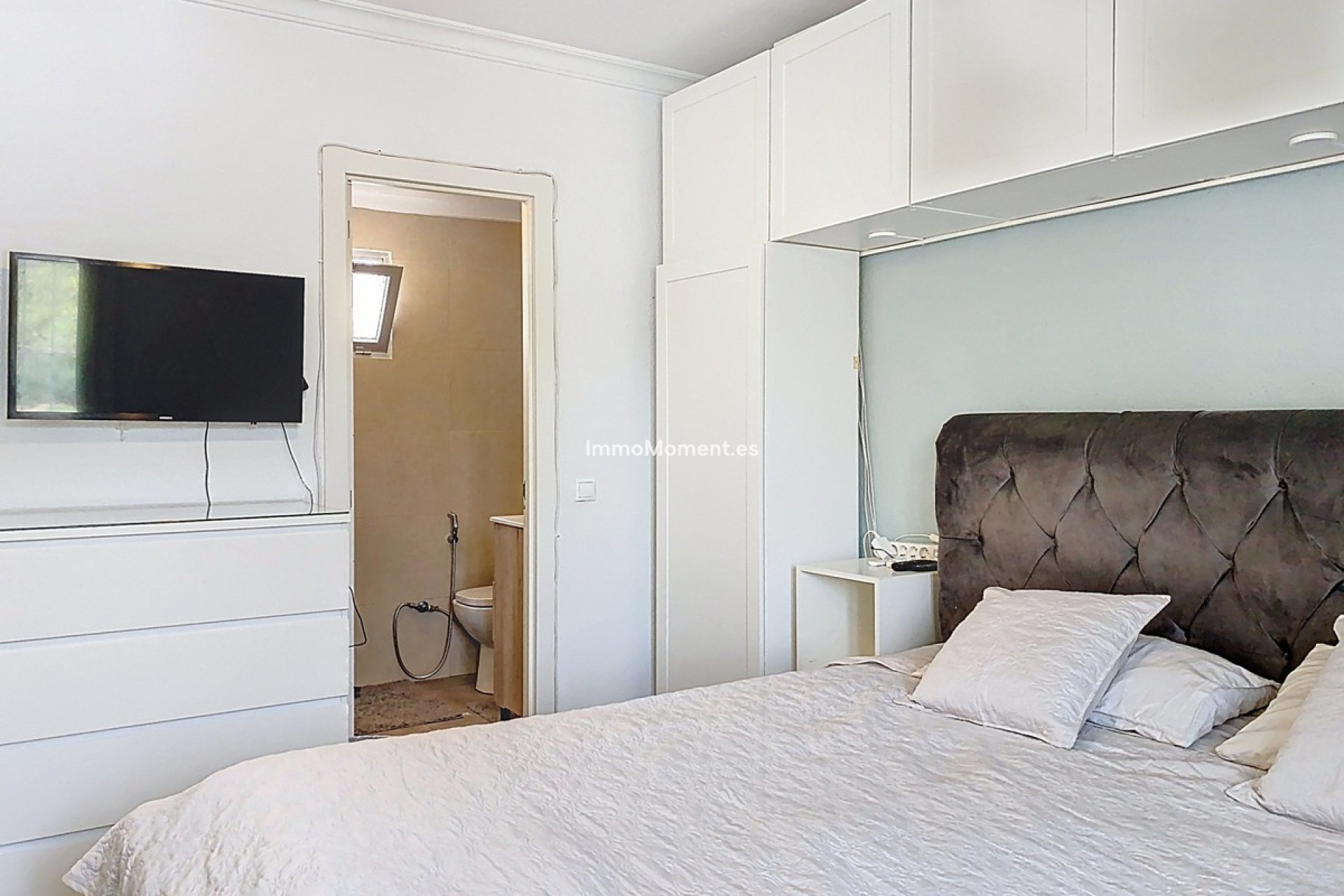 Resale - Detached villa - Estepona - Estepona Centro