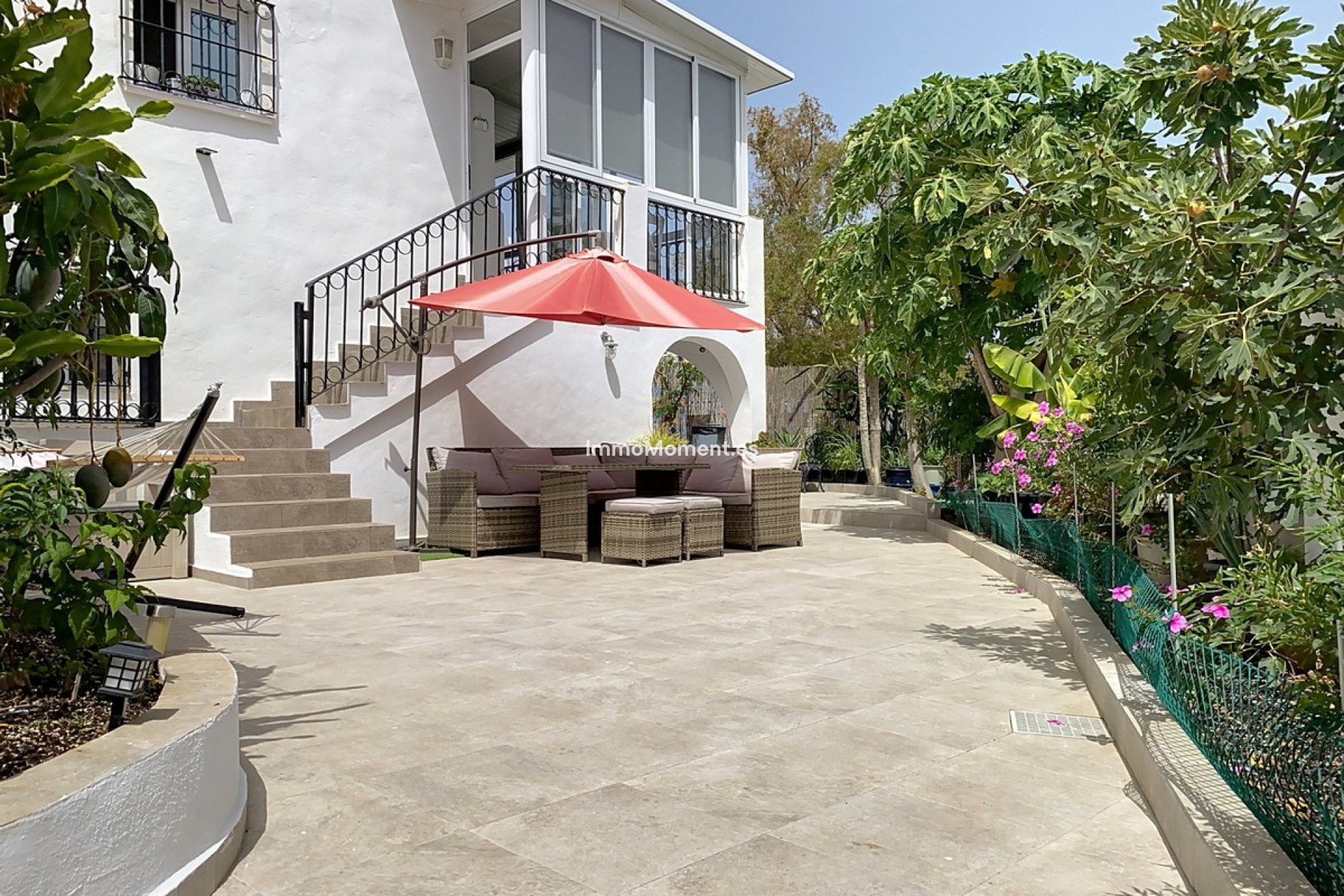Resale - Detached villa - Estepona - Estepona Centro
