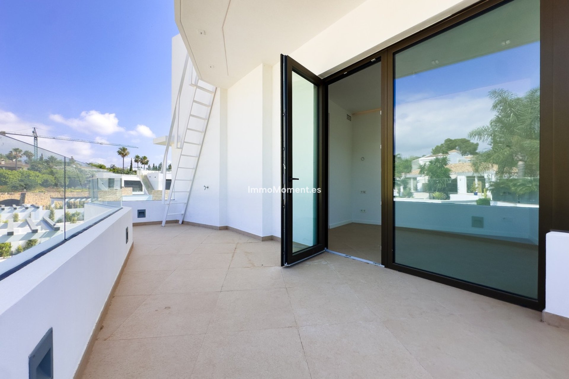 Resale - Detached villa - Estepona - Estepona Centro